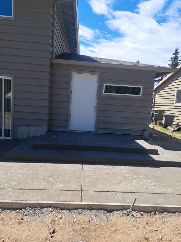 Chris | Stamped Concrete Patio, Walkway & Steps by Jireh Asphalt & Concrete Inc 