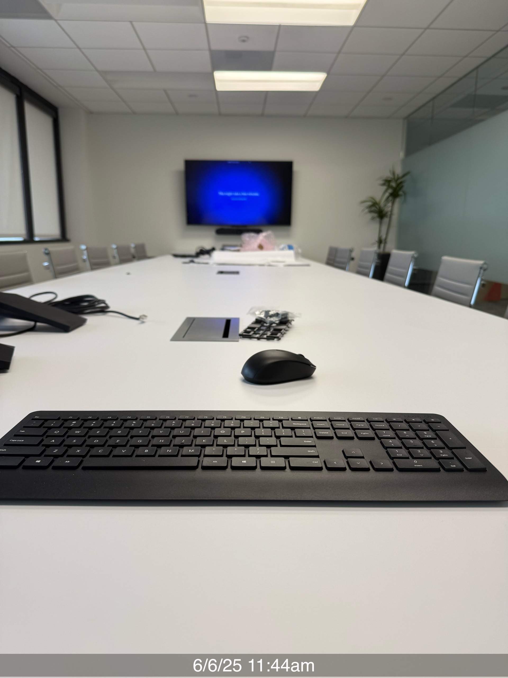 Financial Office Newport Beach CA by Ring and Ping Inc.