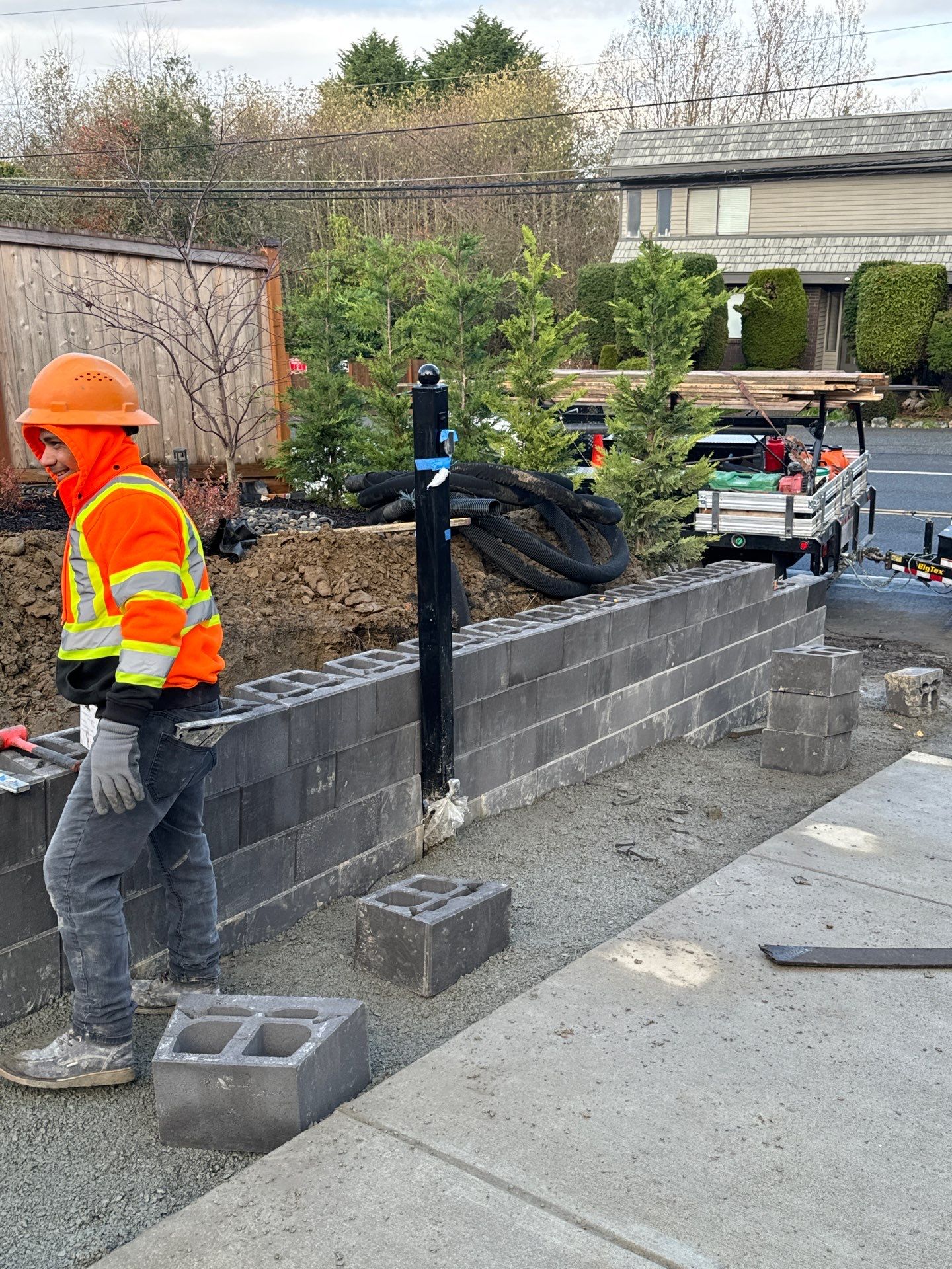 Retaining Wall & Concrete Patch Repair | Everett  by Jireh Asphalt & Concrete Inc 