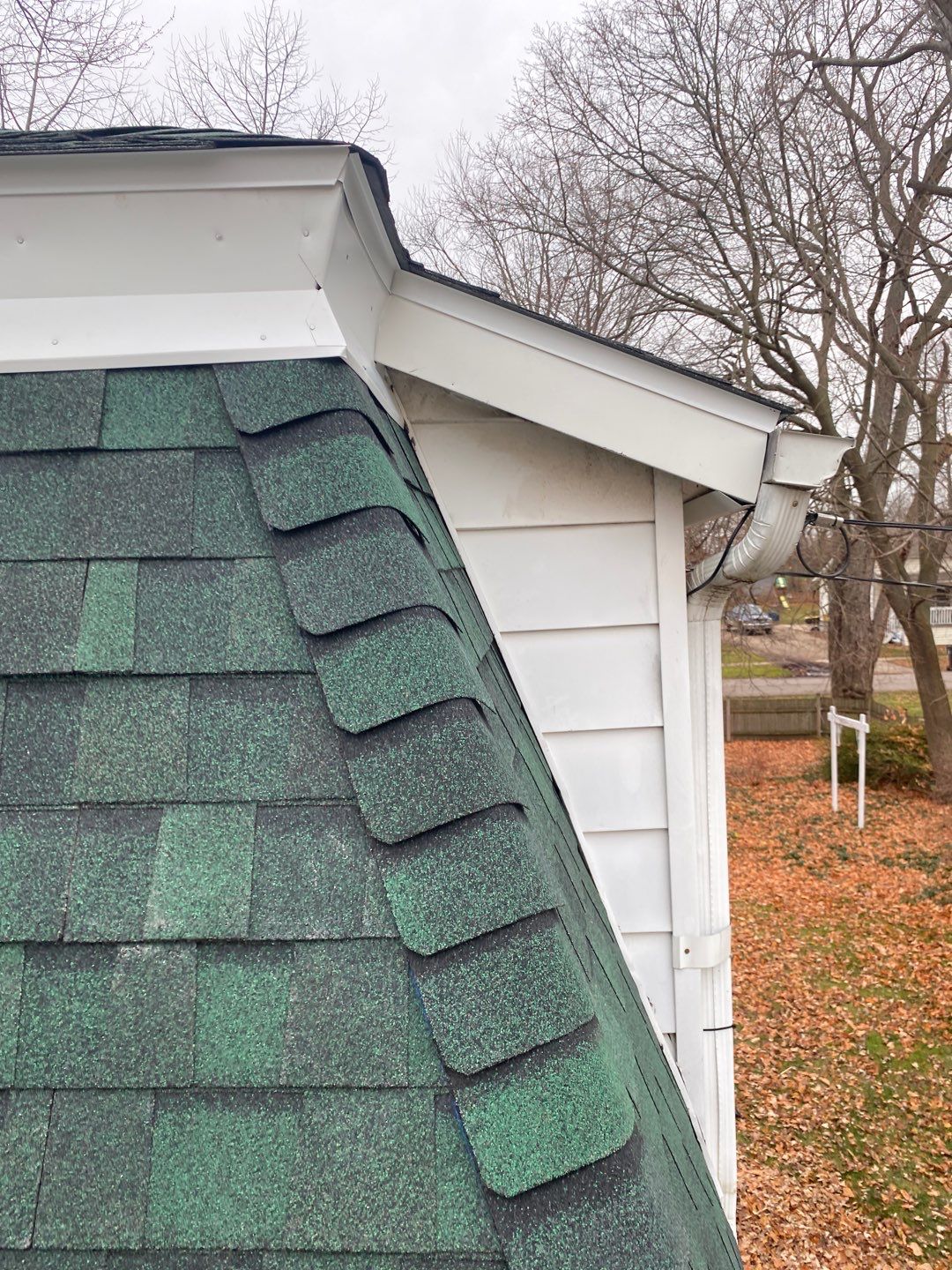 Roof Replacement using CertainTeed Landmark by 180 Contractors
