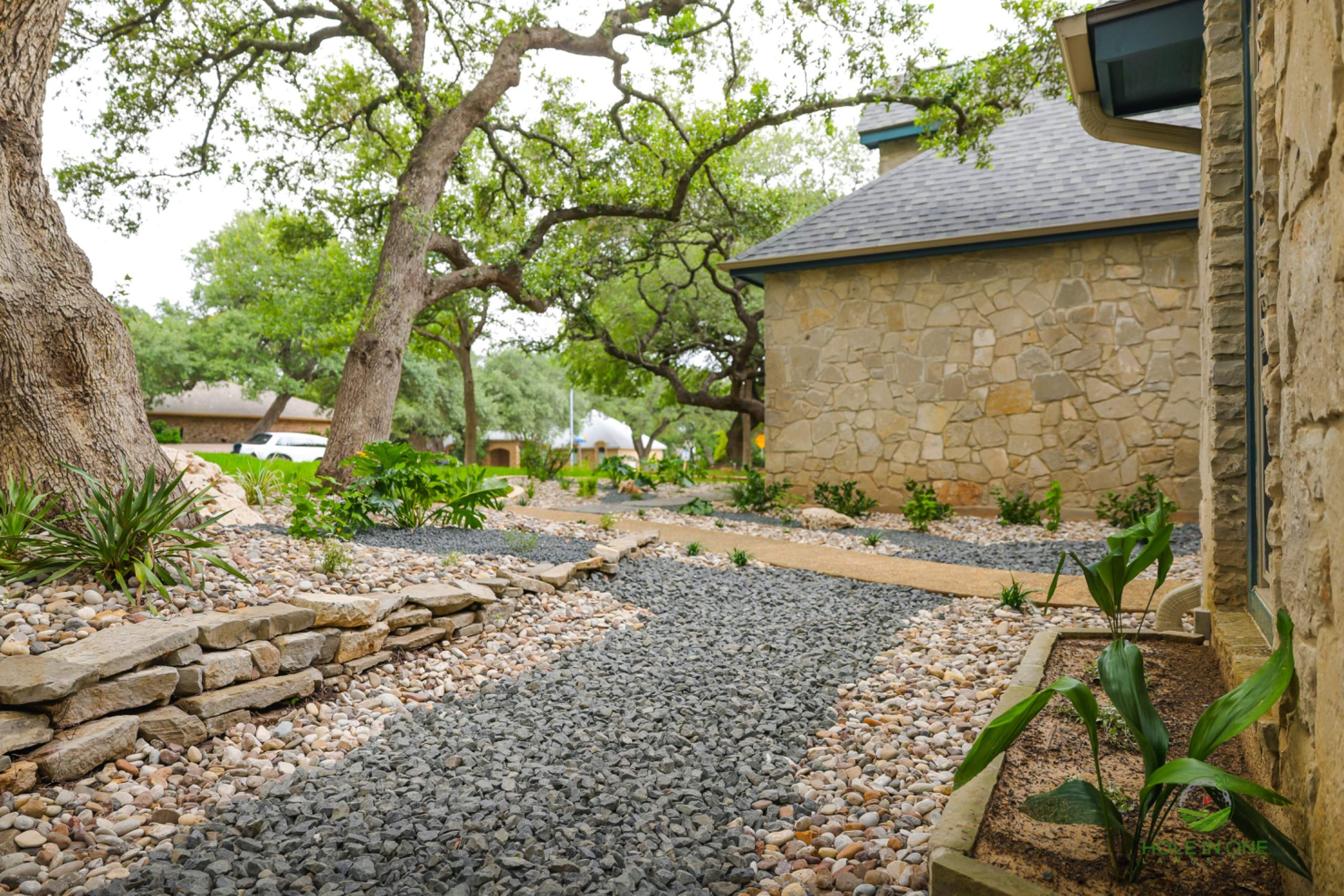 Vista Del Norte, San Antonio TX by Hole In One Lawns, LLC