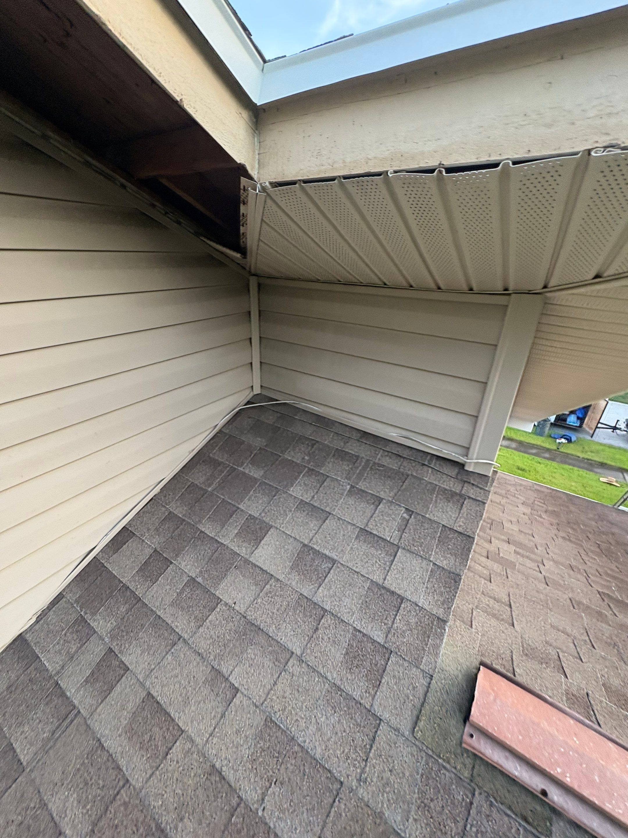 Project in Seminole 33776 by Mitchell Roofing Company LLC