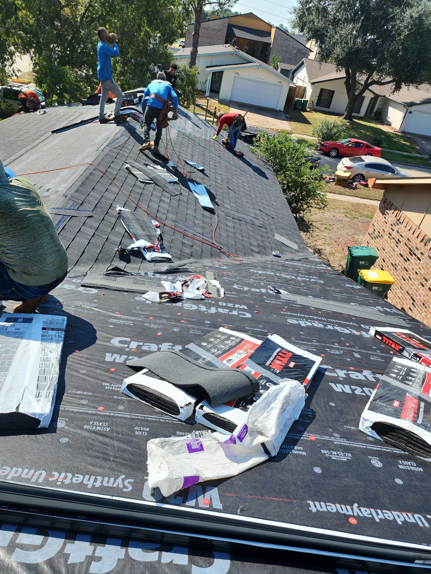 Residential Roofing Installation using Owen's Corning Duration (Lifetime) Shingles by Roof Repair Company