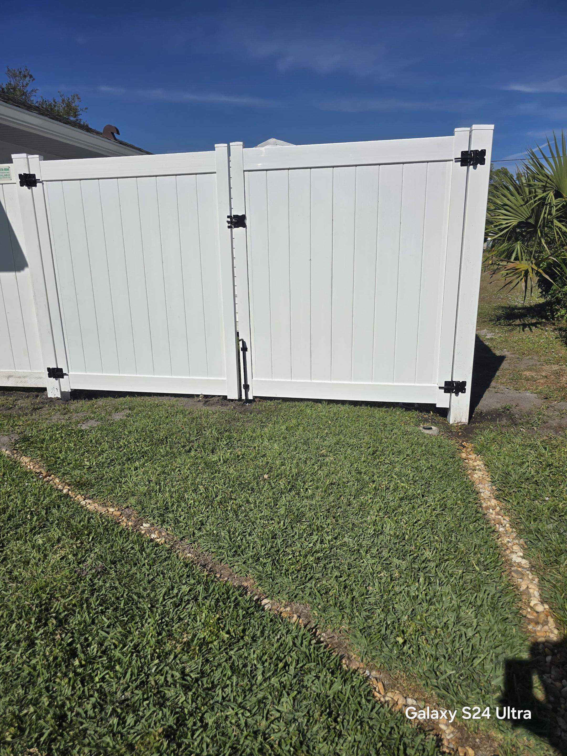Vinyl Repair in North Port by True Fence LLC