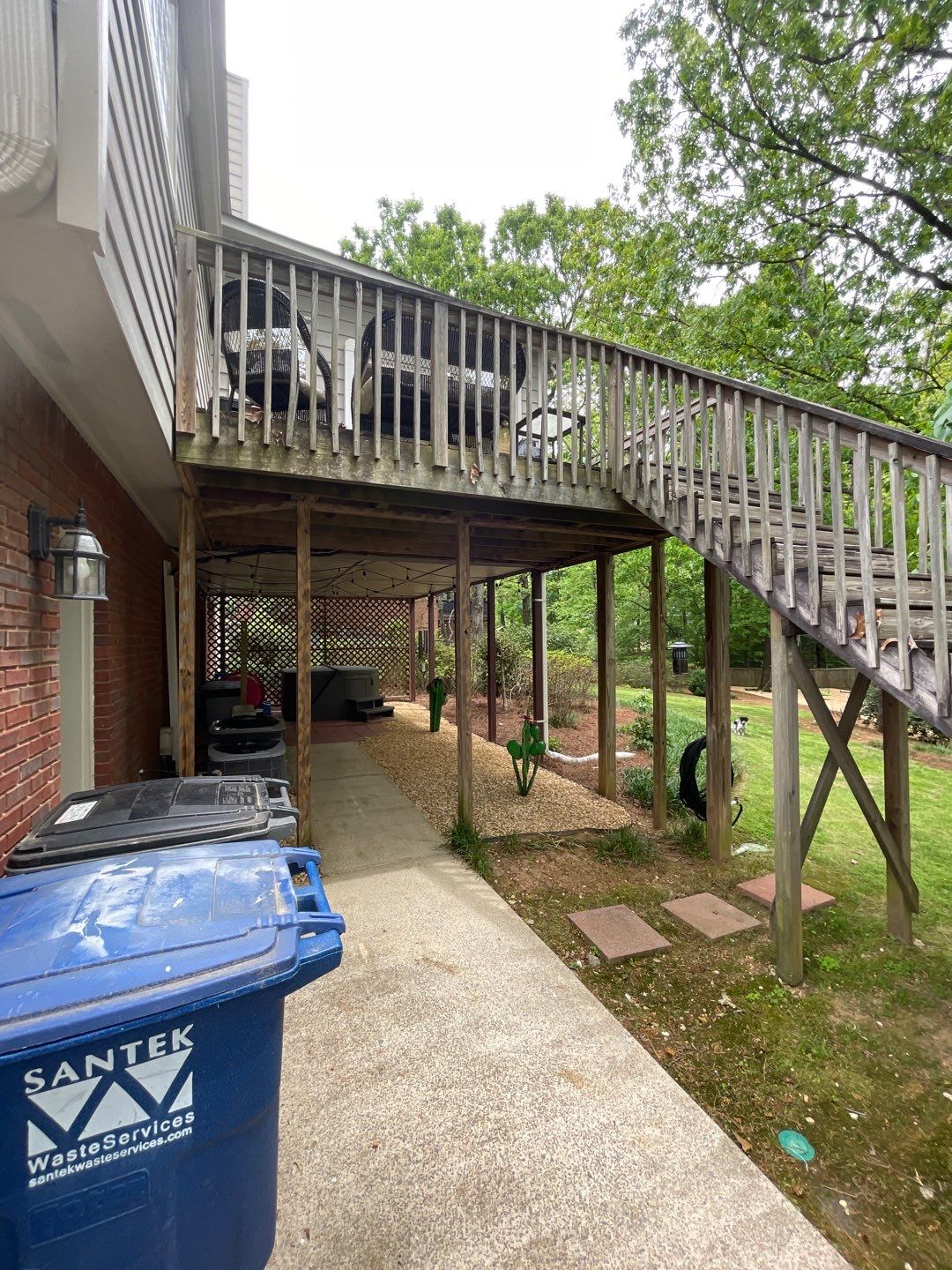 South Trace - Deck Installation  by Pillar and Pine