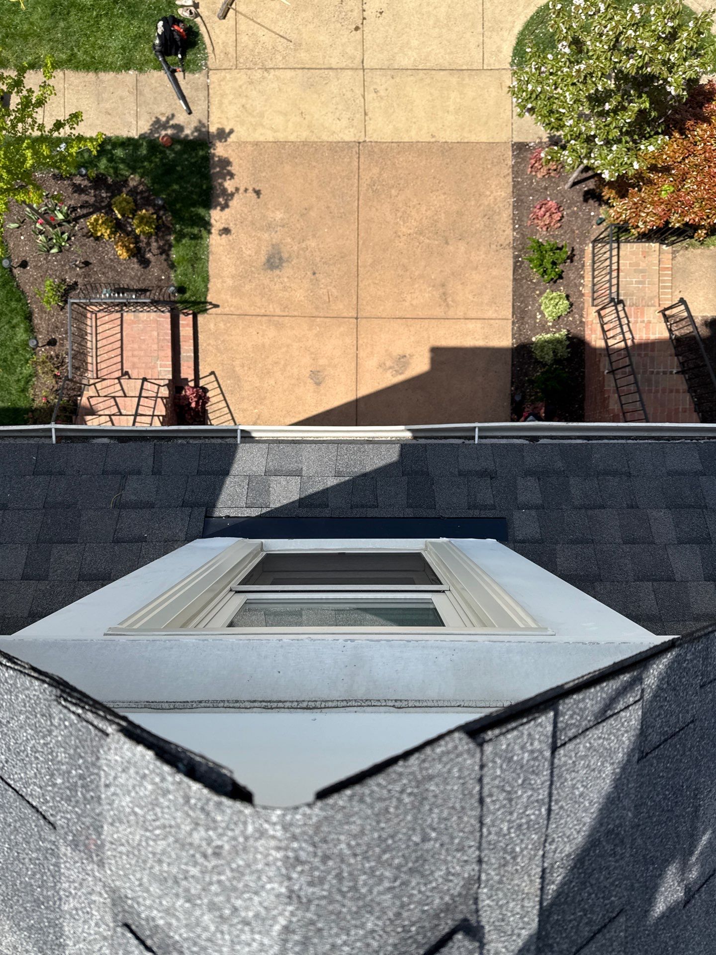 Alexandria: Residential Roof Replacement with CertainTeed Landmark Pro in Max Def Pewterwood by RM Banning, Inc.