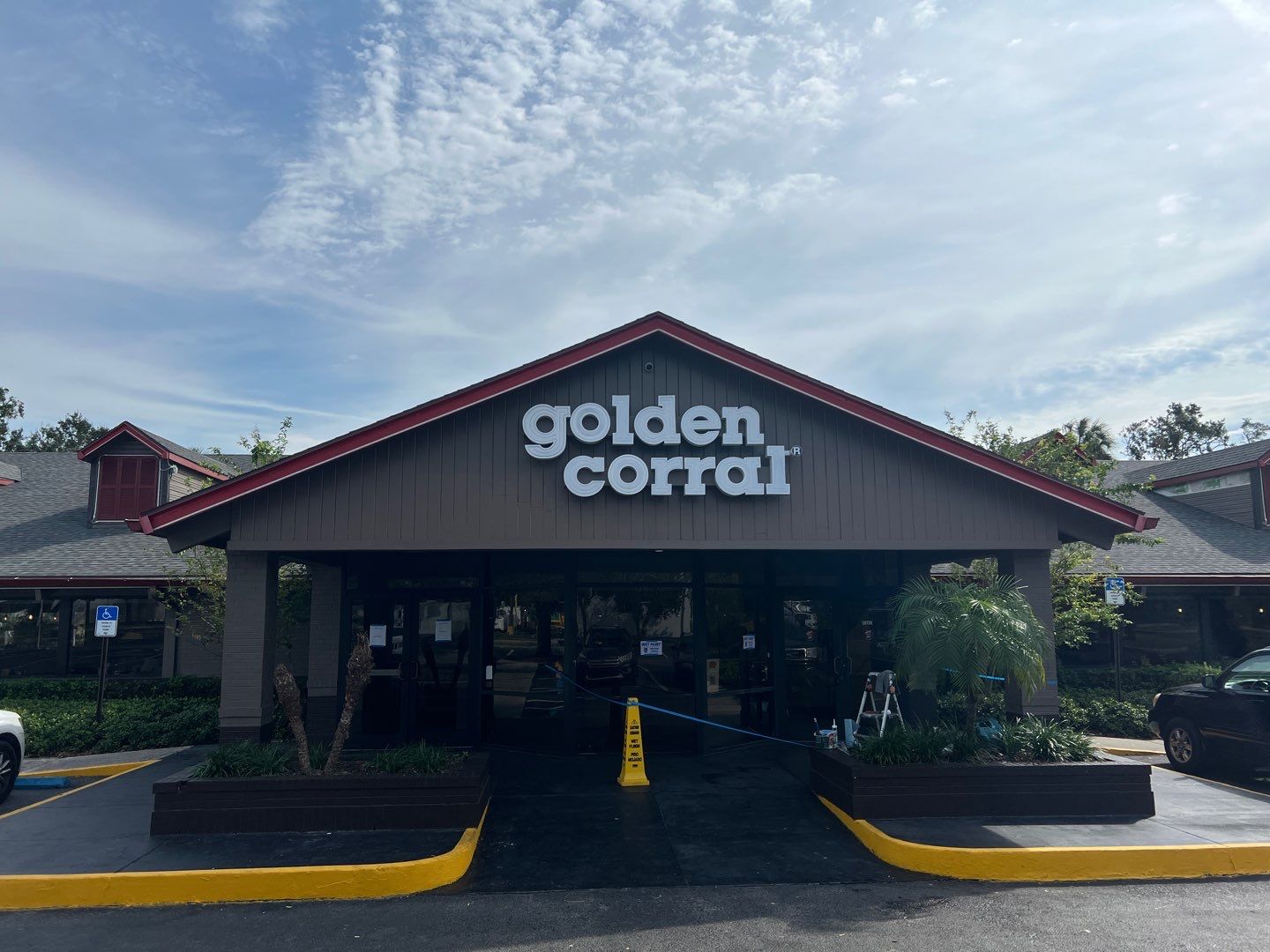 Residential Roofing Installation using Owen's Corning Shingles by RoofGuru AI
