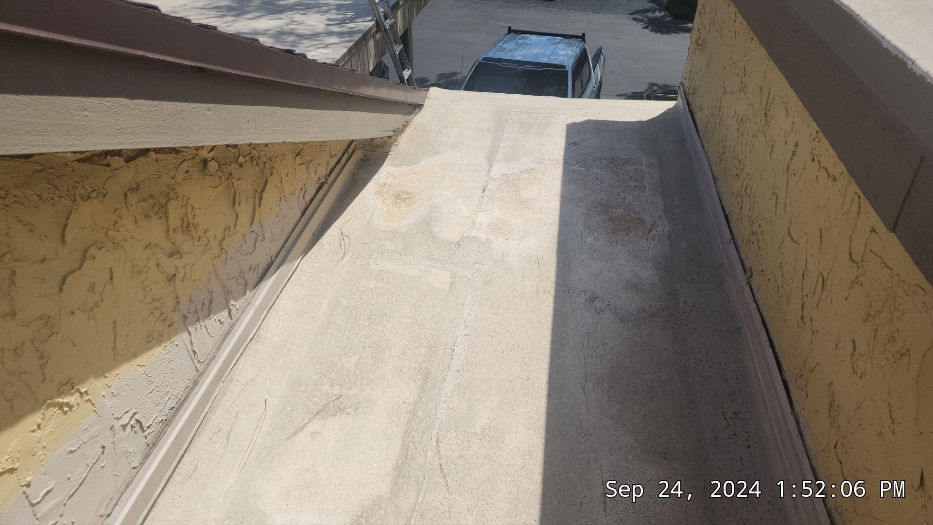 Flat Roof Repair in Deerfield Beach β Fast, Professional & Reliable by Aastro Roofing