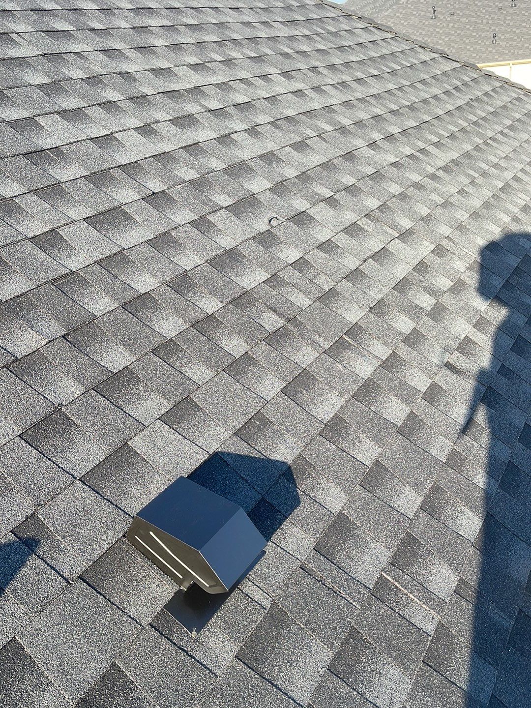 GAF HDZ - Weathered Wood by Elite Roofing LLC