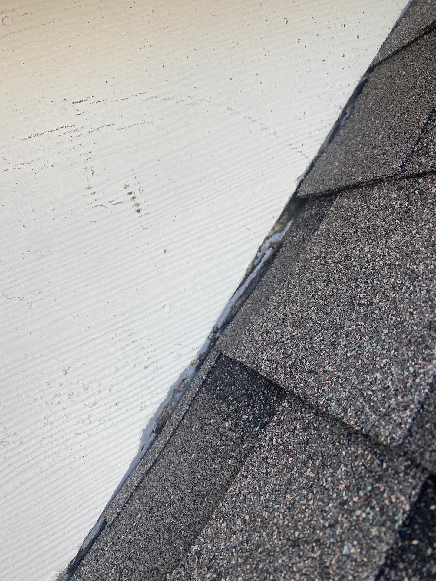 Hail Damage using Owen's Corning Duration (Lifetime) Shingles by Roof Repair Company