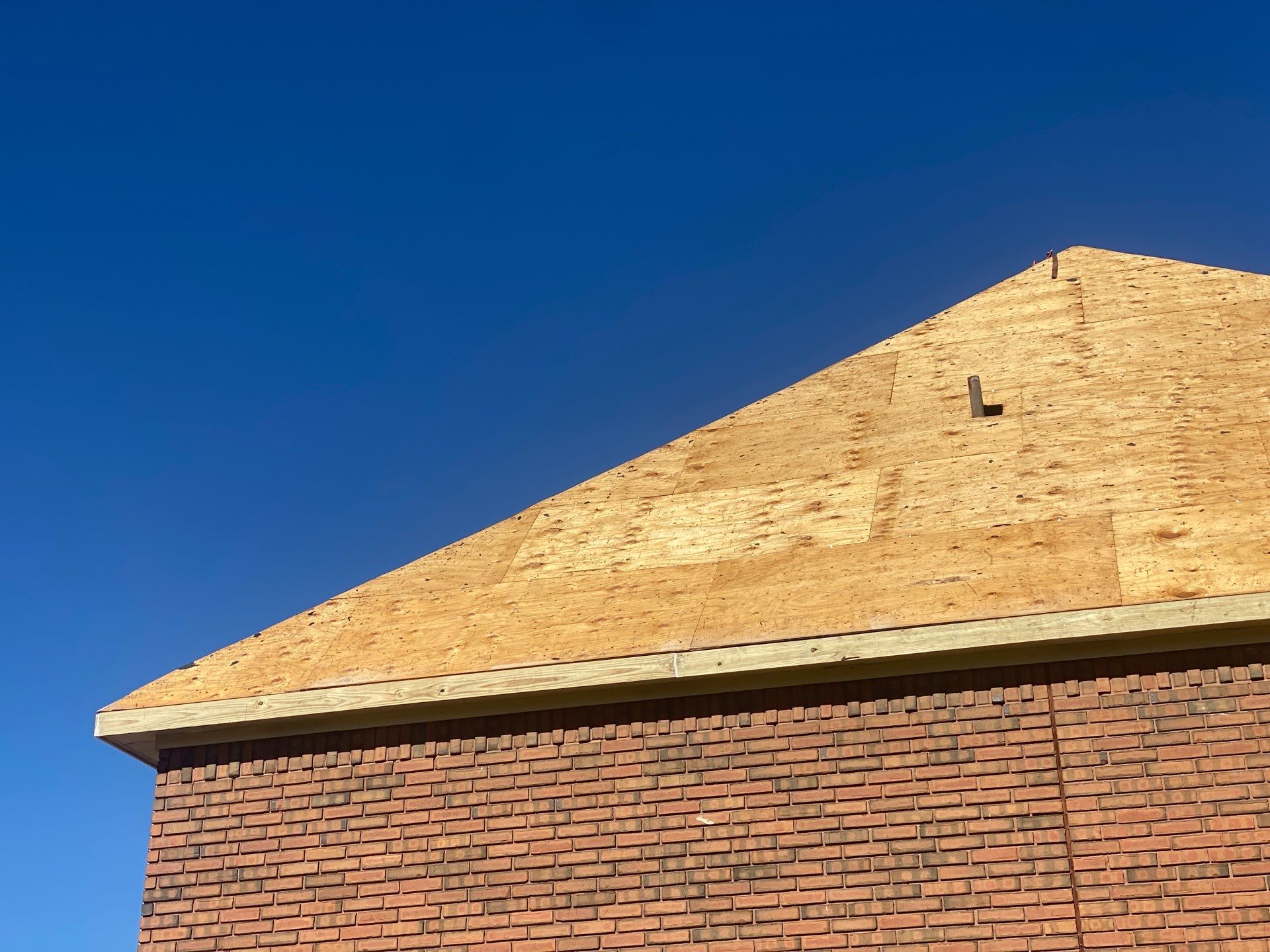Residential Roofing Installation using Owen's Corning Duration (Lifetime) Shingles by Roof Repair Company