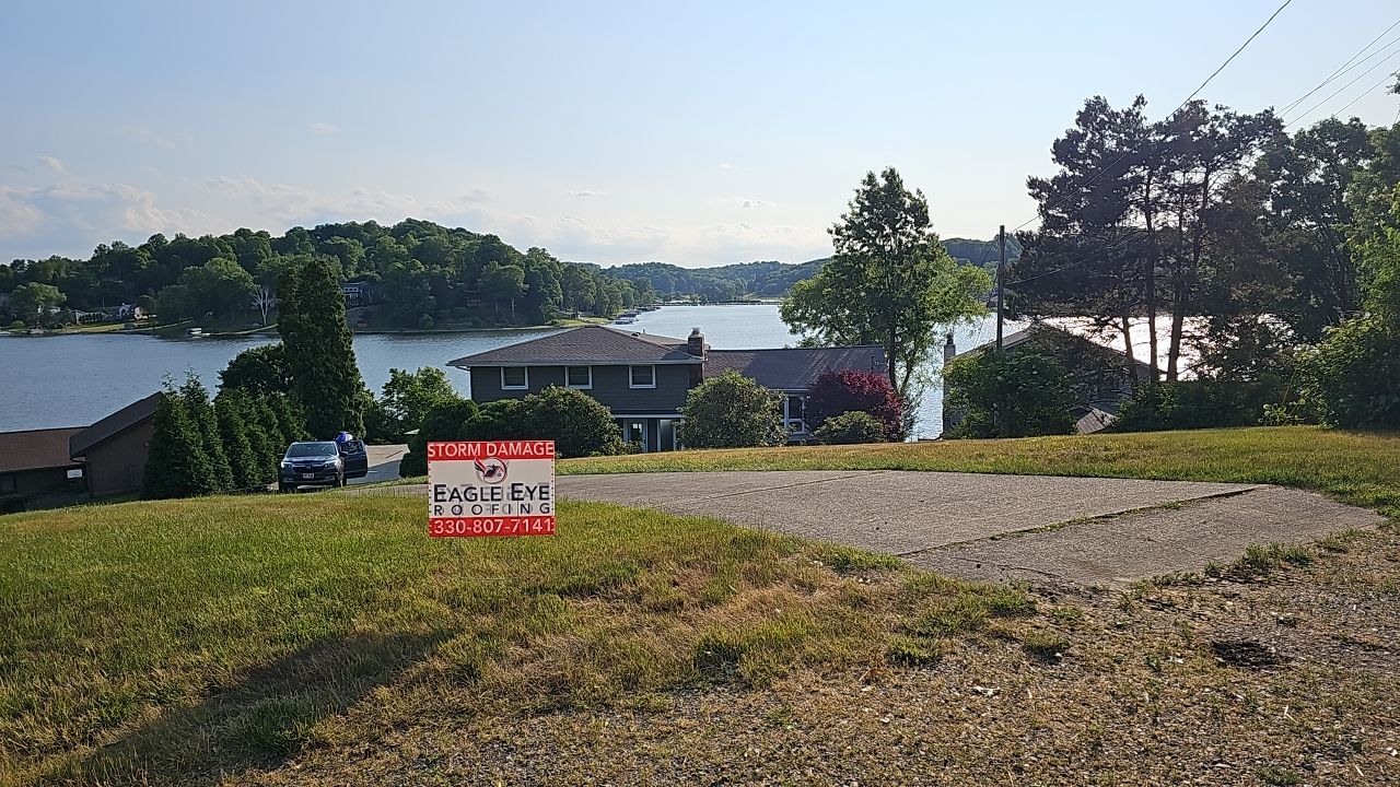 ATLAS PINNACLE HP W/SCOTCHGARD COLOR: WEATHERED WOOD by Eagle Eye Roofing