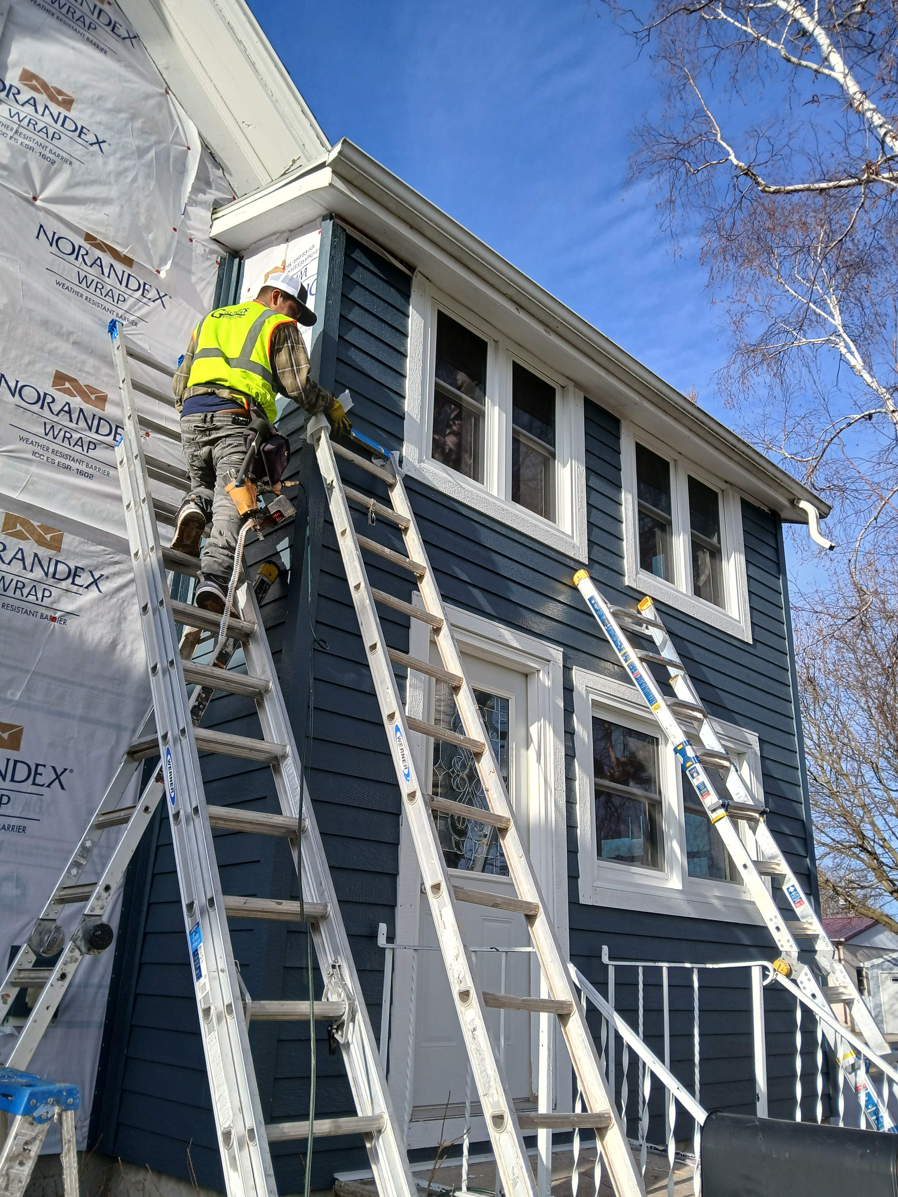 TAMMY'S DREAM HOME FIX UP!  by Gellings Roofing & Siding