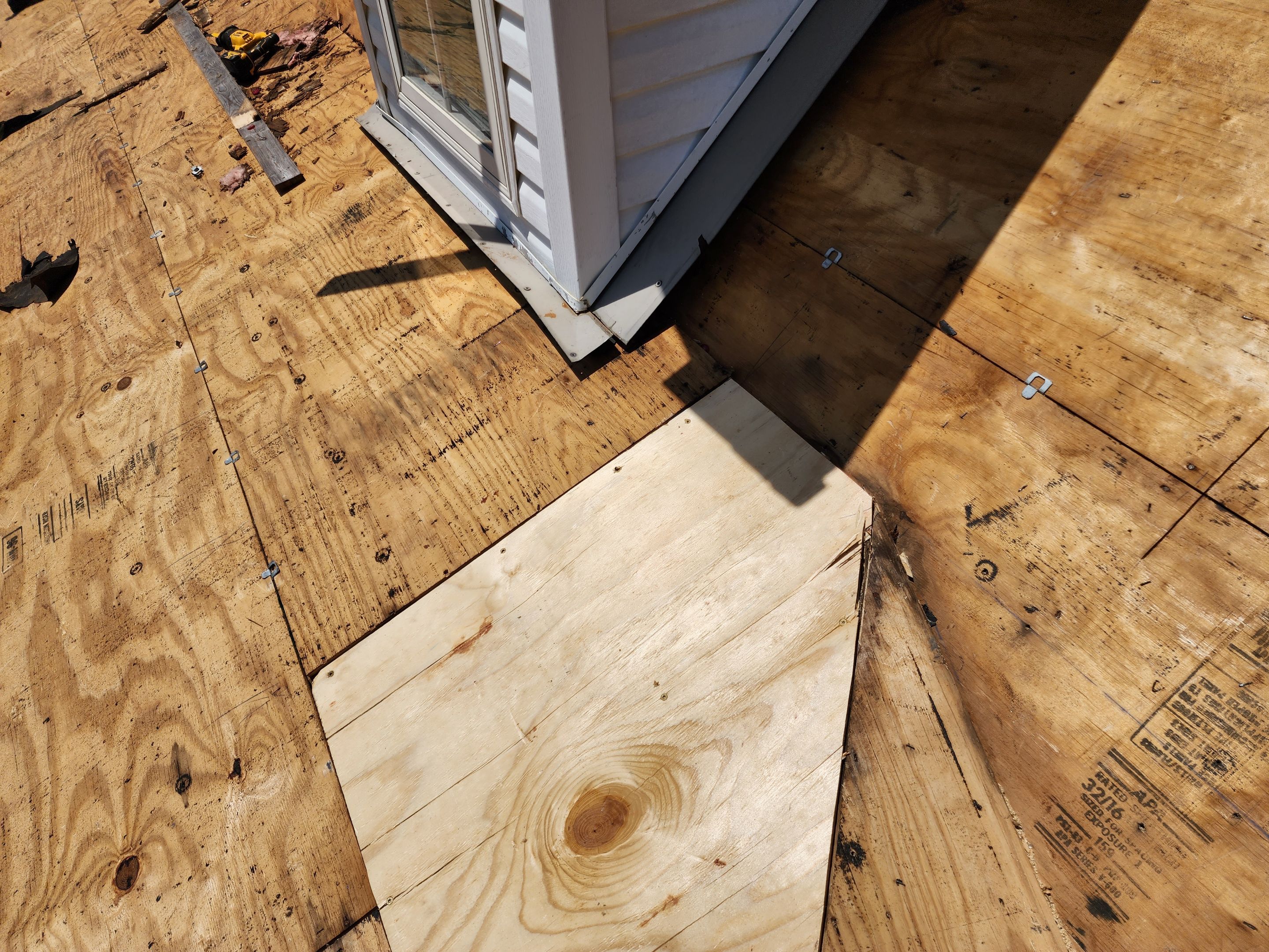 Residential Reroof: 30 Year Architectural Shingle by Hostetler Roofing