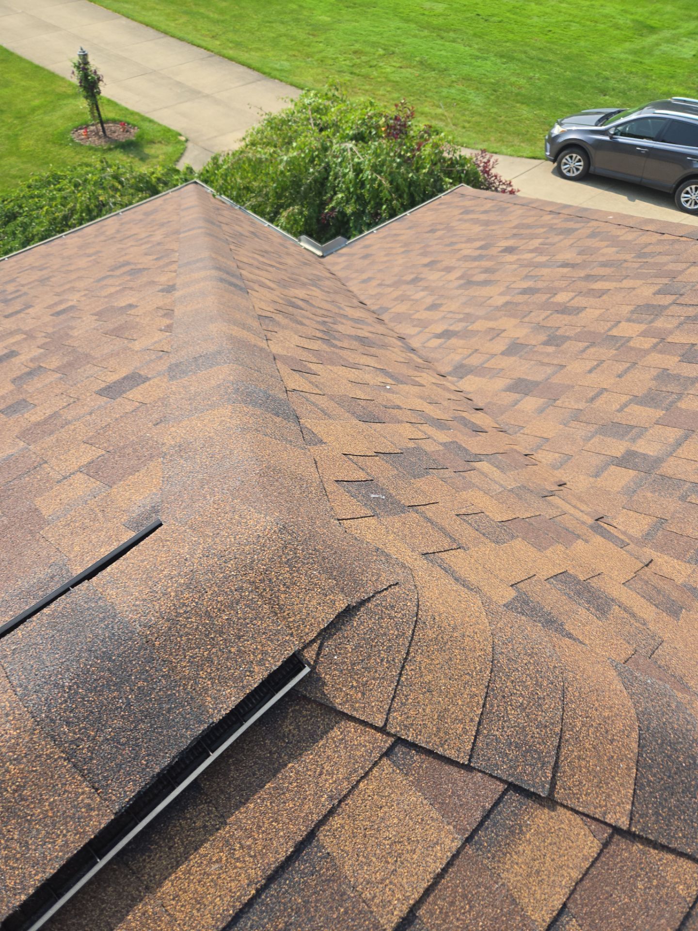 Rob S: Atlas Pinnacle, Color, Burnt Hickory, Drip Edge, Color, Royal Brown by Eagle Eye Roofing