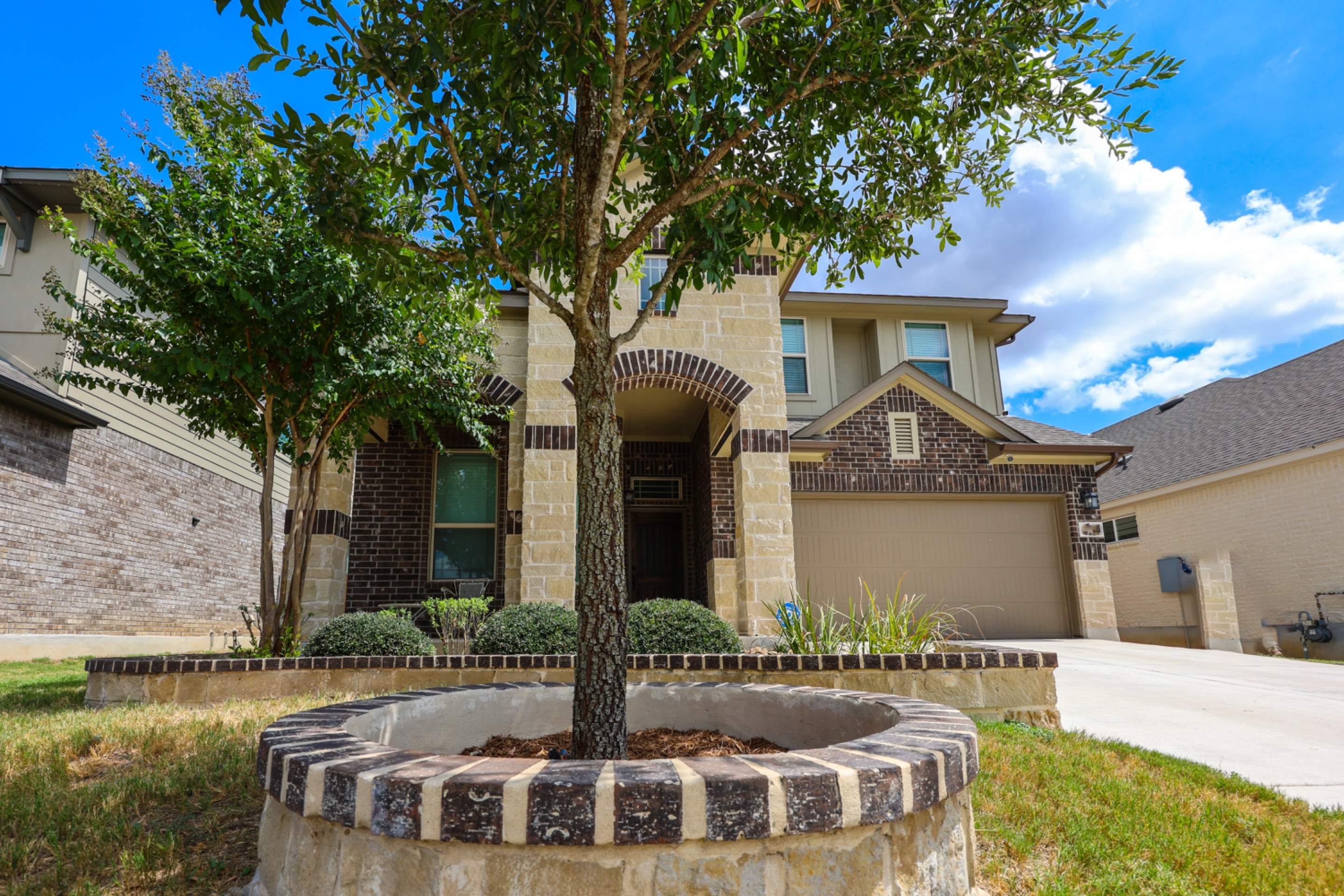Wortham Oaks - San Antonio, TX by Hole In One Lawns, LLC