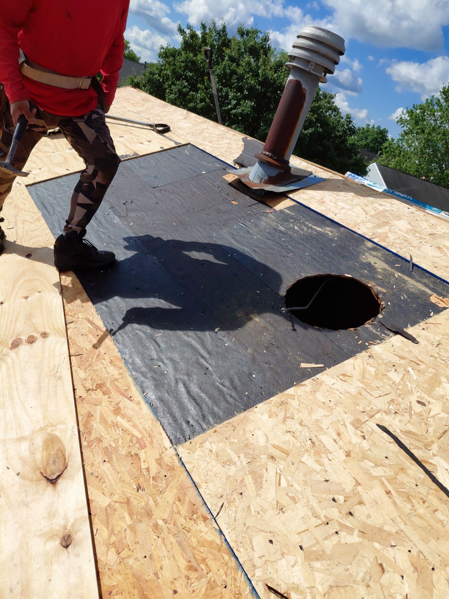 Fairfax: Residential Roof Replacement with CertainTeed Landmark Shingles in Sunrise Cedar by RM Banning, Inc.