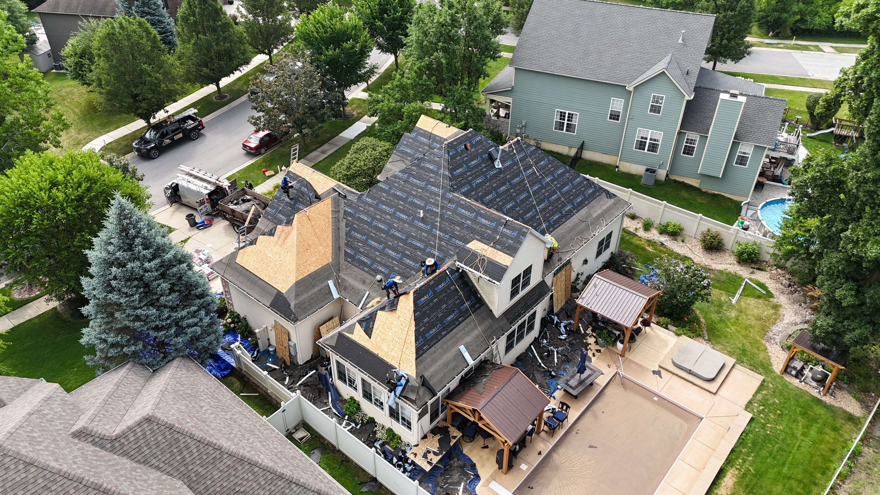 Roofing using GAF Weathered Wood by Optimal Home Improvement 