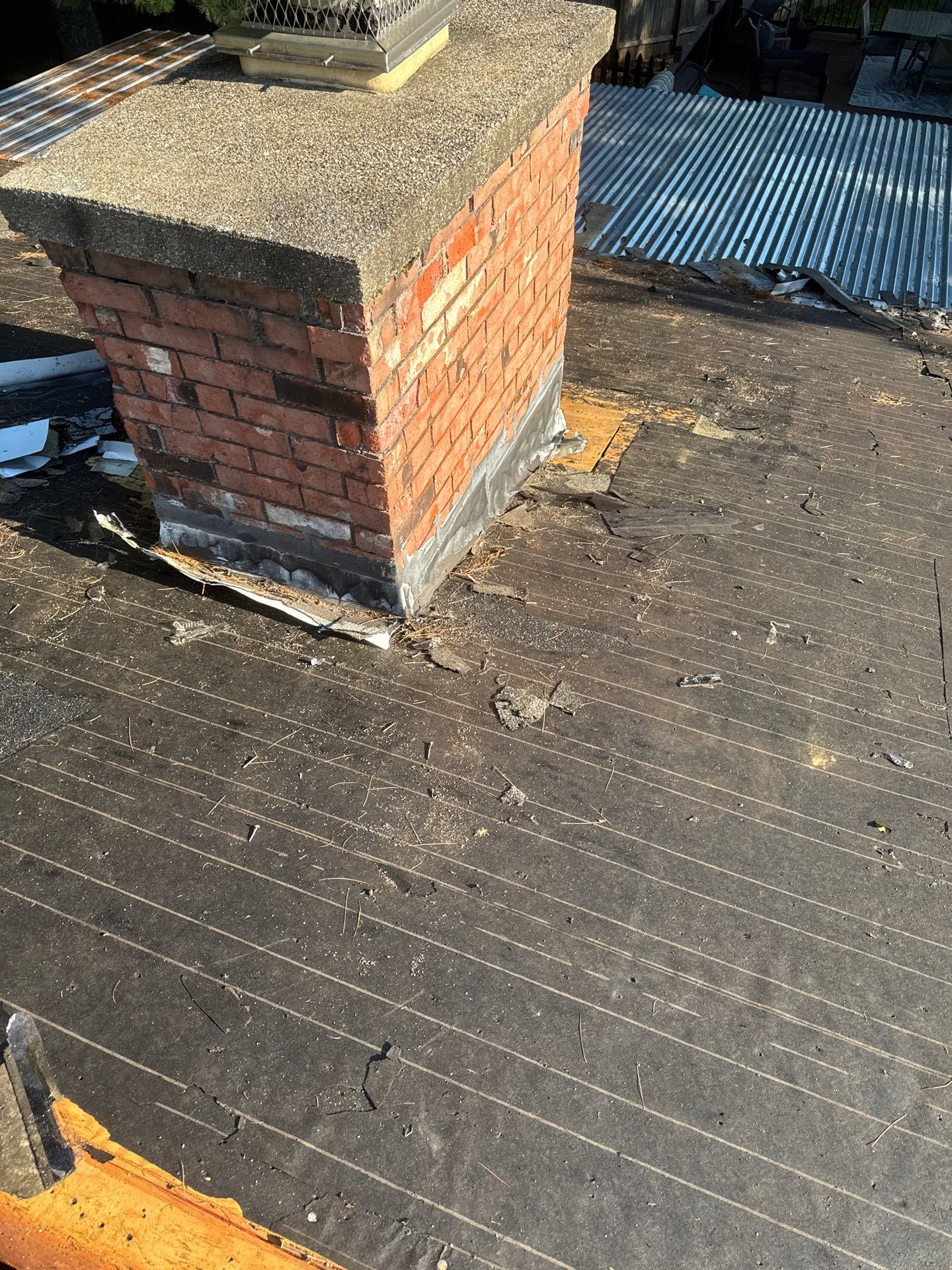 Residential Roofing Installation using GAF Timberline HDZ Charcoal by Rainstoppers Roofing