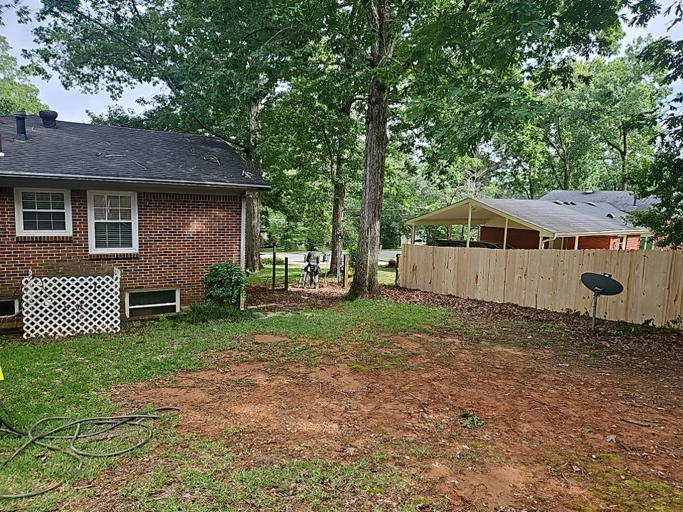 Royal Knoll Lane - Fence Installation  by Pillar and Pine