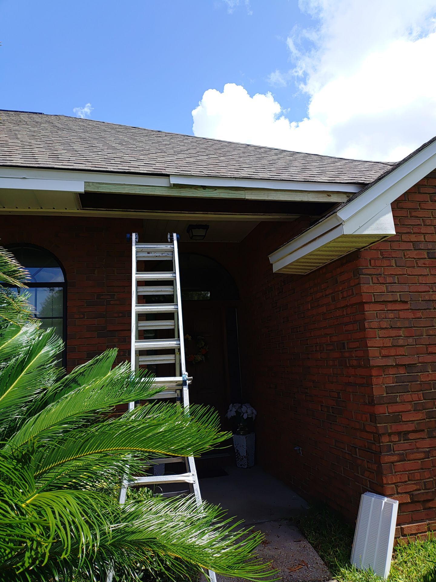 New Soffit, Fascia, and 6 -K Gutter Installation in Panama City FL by Gutter Professors