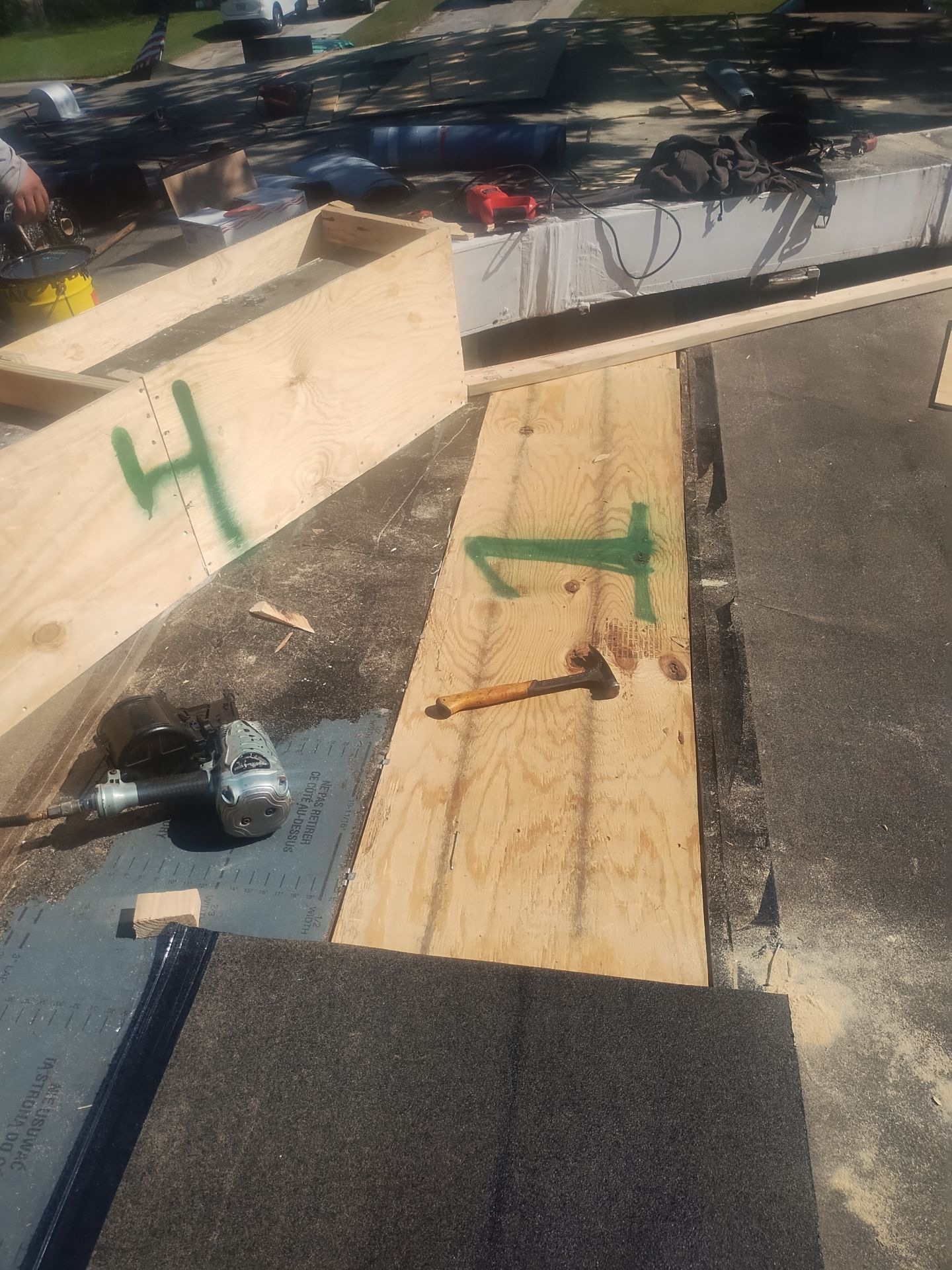 Project in St. Petersburg 33703 by Mitchell Roofing Company LLC 