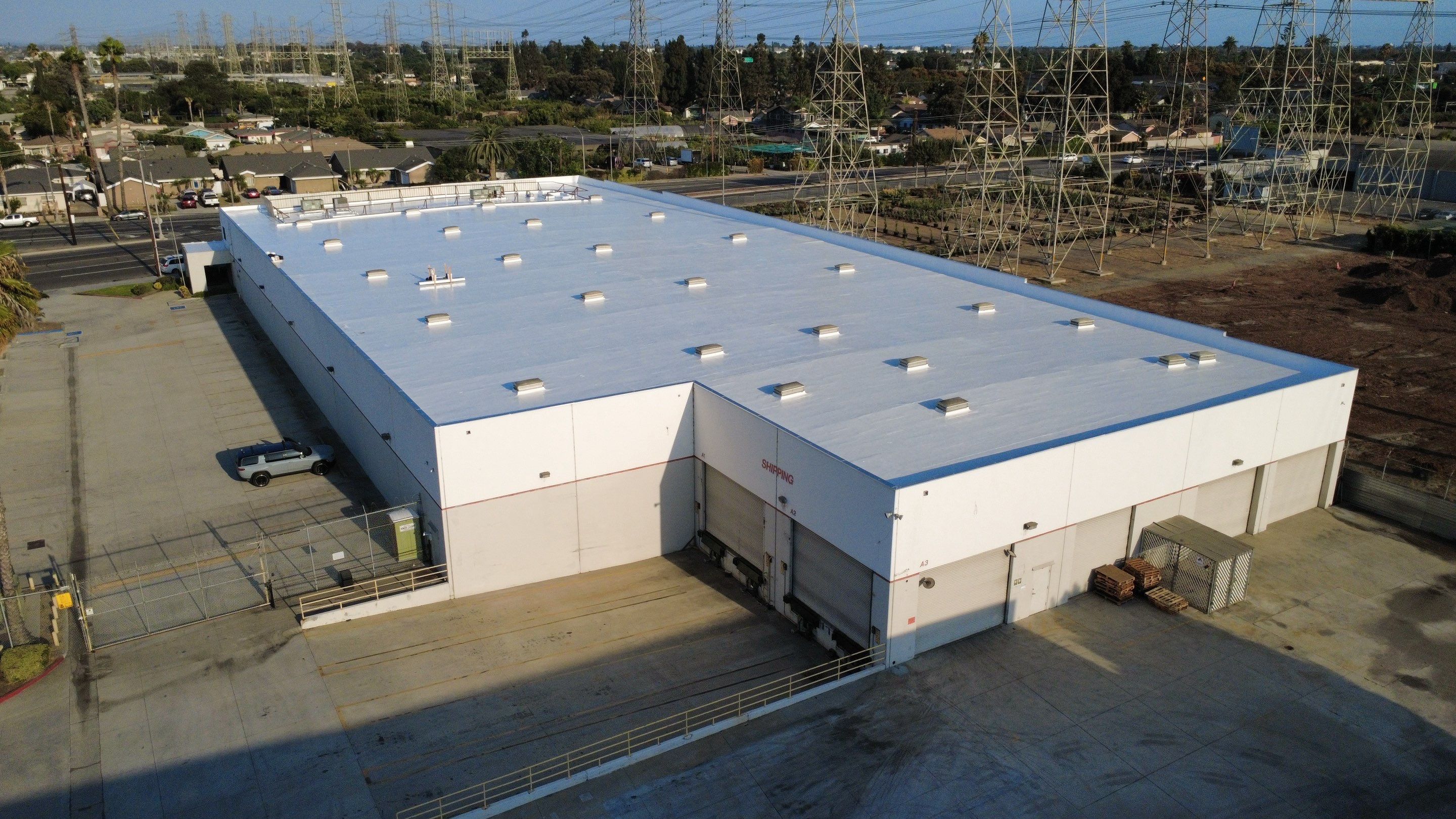 40,000 sqft Warehouse in Long Beach by Hull Brothers Roofing