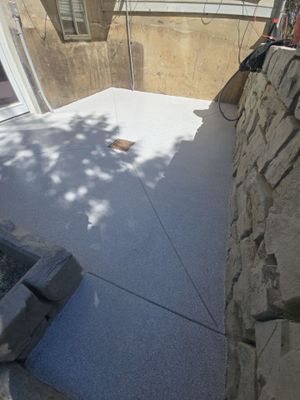 Sunken Hot Tub using Ash Hybrid