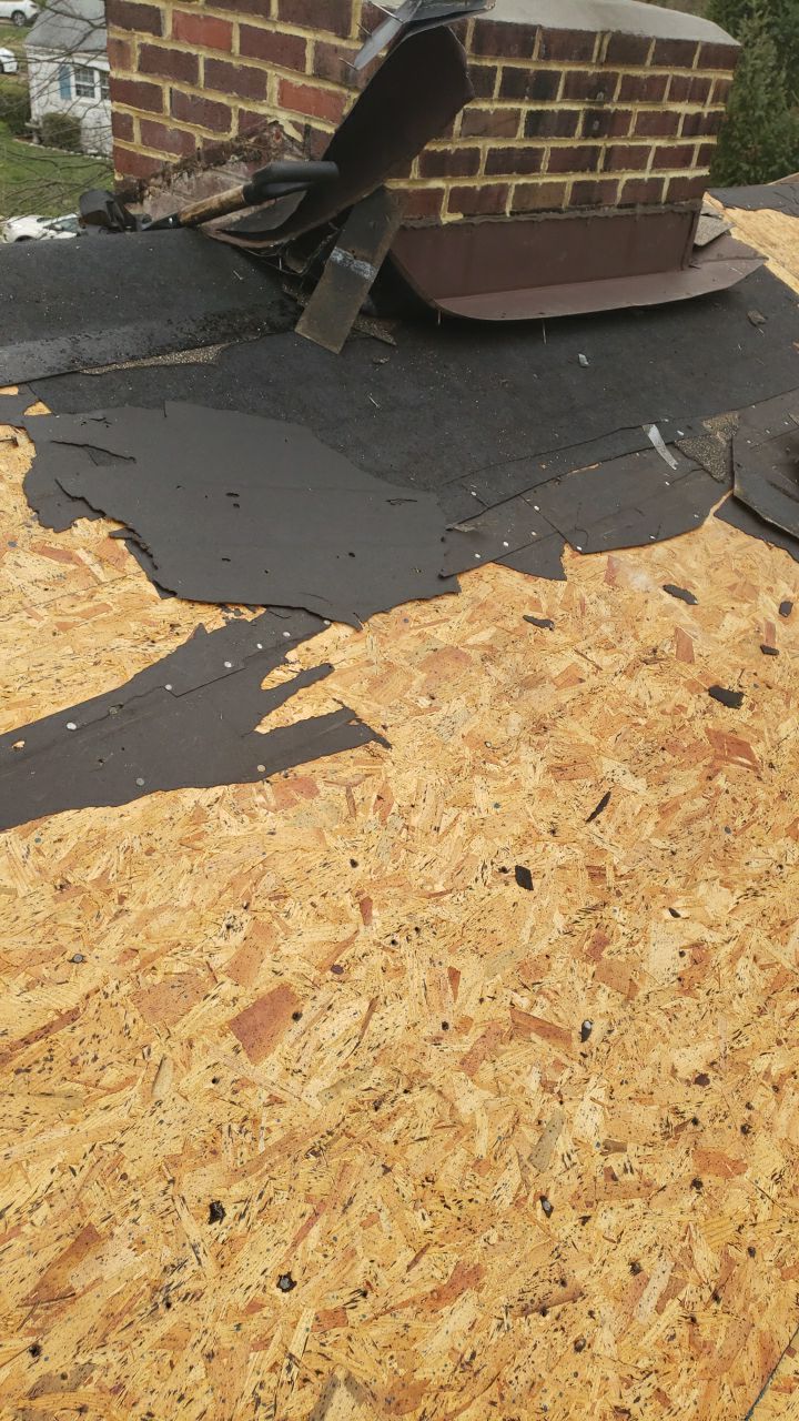 Arlington: CertainTeed Landmark Pro Designer Shingles in Max Def Georgetown Gray by RM Banning, Inc.