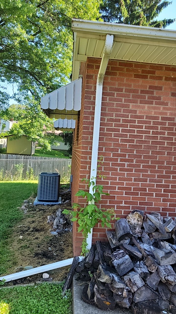 Brand: Atlas Pinnacle Color: Pristine Sunset Drip: White by Eagle Eye Roofing