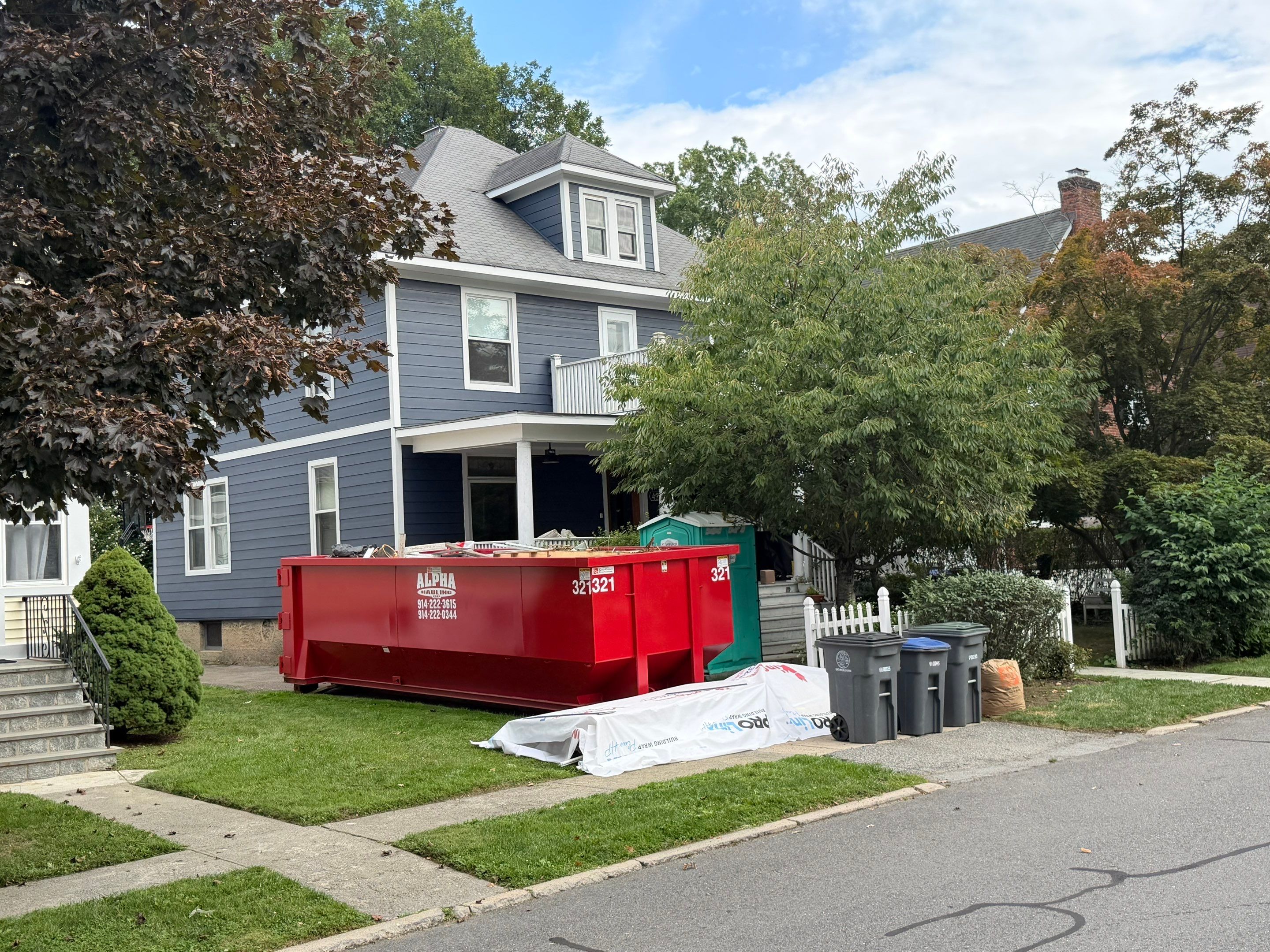James Hardie Deep Ocean CedarMill Plank in White Plains, NY by Ideal Siding - Westchester