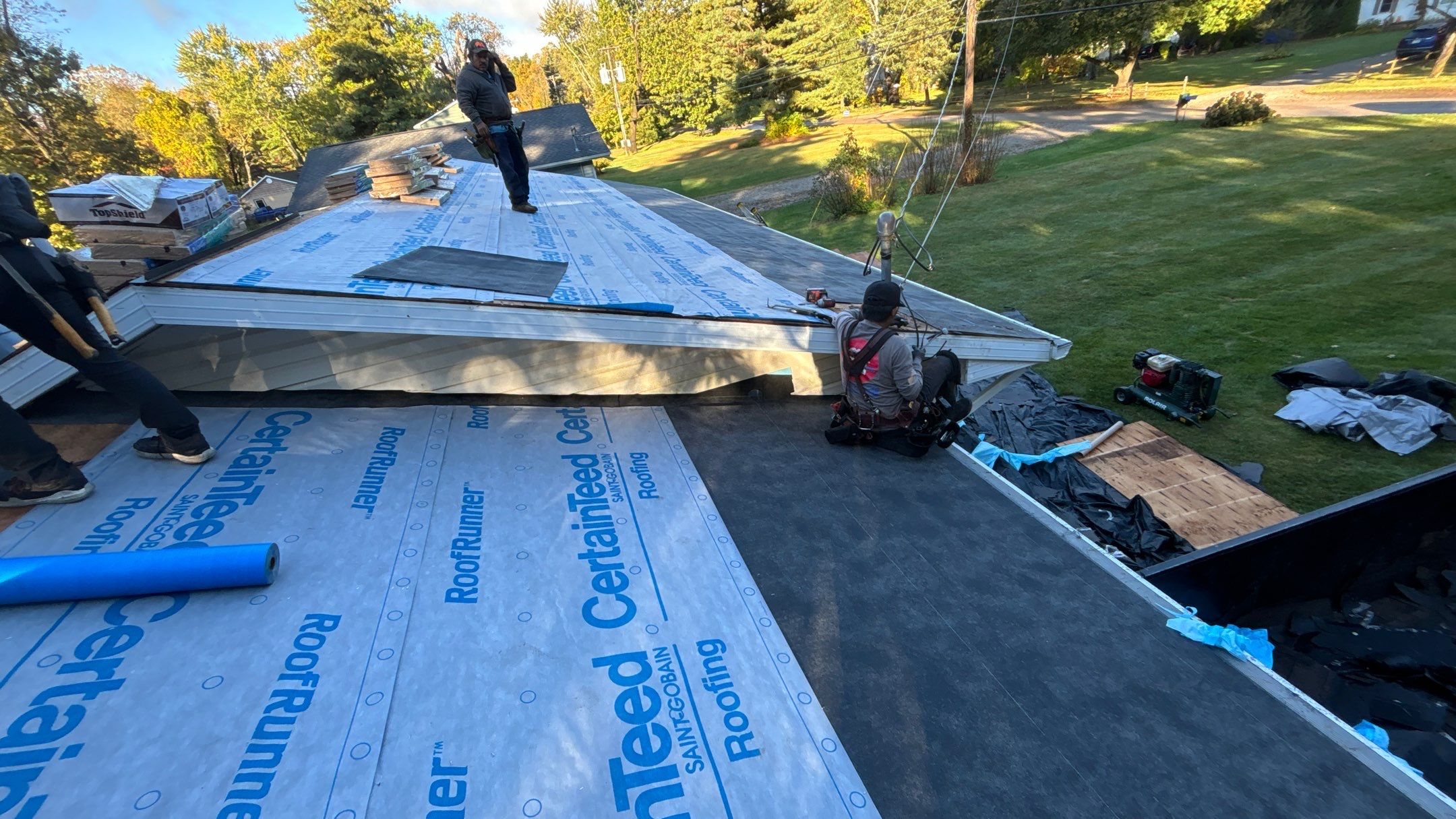 Roof Replacement using CertainTeed Landmark by 180 Contractors