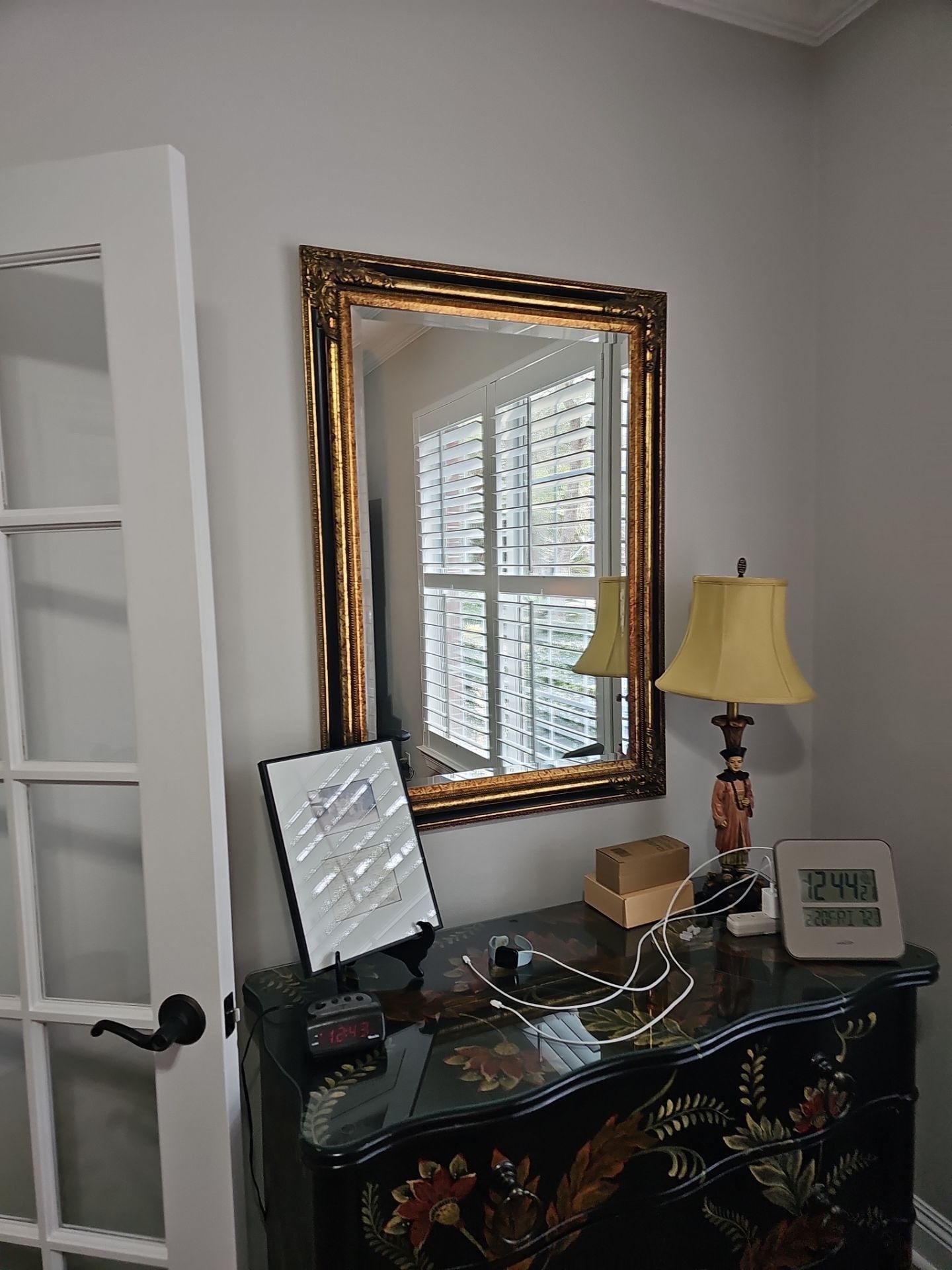 Art, Mirror & Gallery Wall Installation Projects by Hangman Mounting & Installation