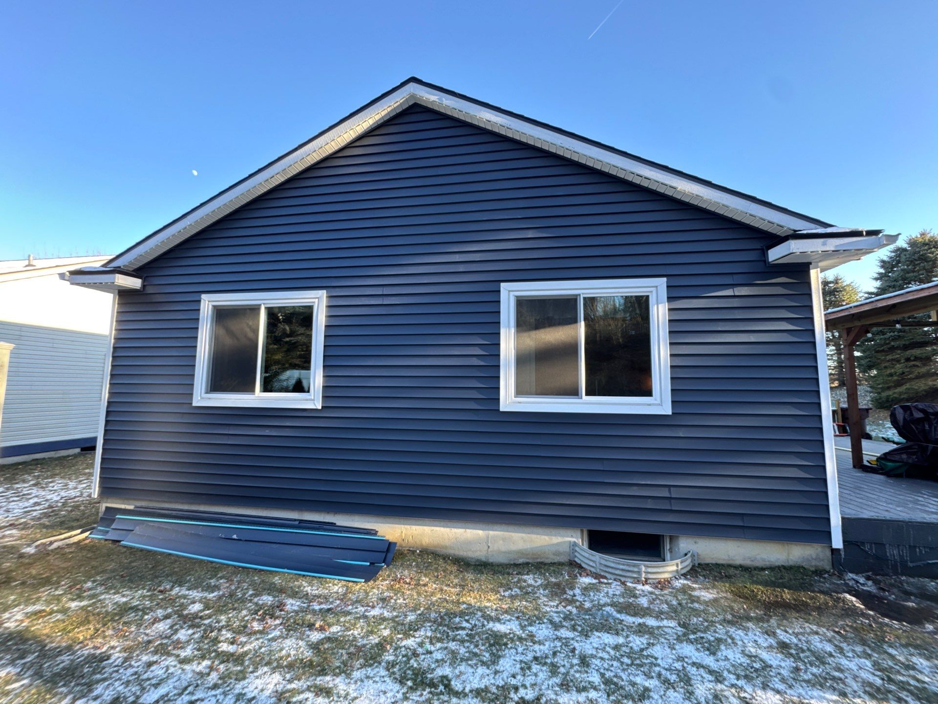 Siding Replacement using Alside Charter Oak D4.5" Riveria Dusk by 180 Contractors