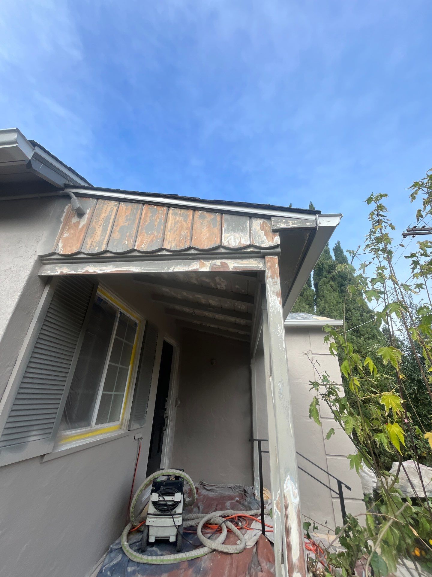 Exterior repaint-siding and stucco by Herrera’s Bay Area Painting inc.