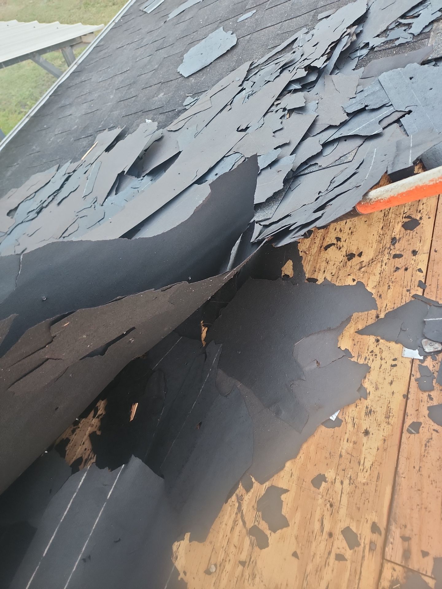 Residential Roofing Installation using Owen's Corning Duration (Lifetime) Shingles by Roof Repair Company