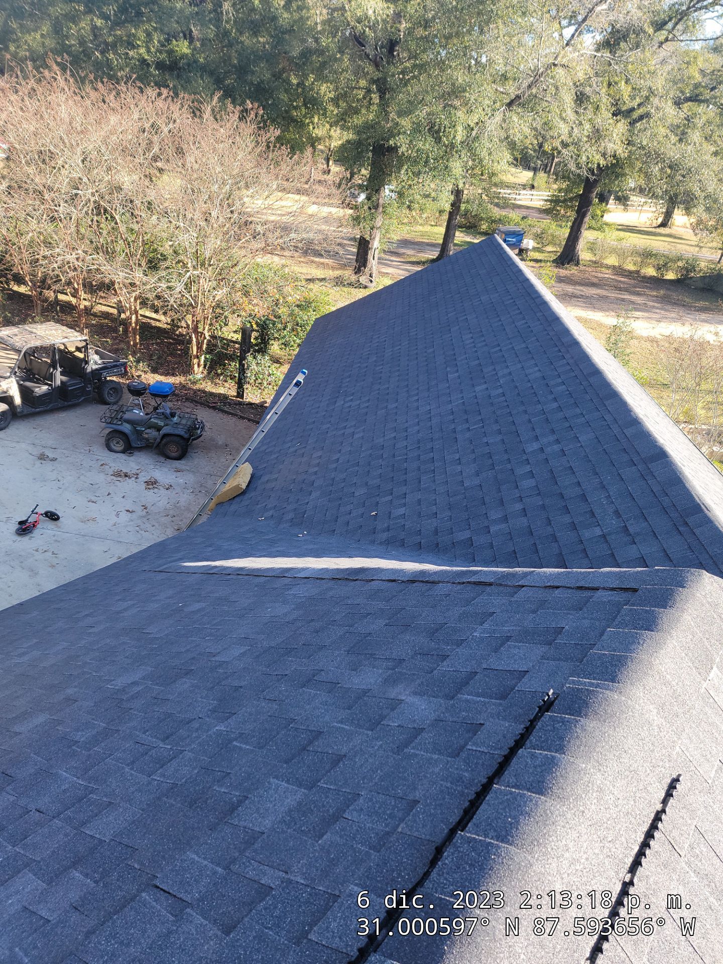Jaye by IAM Roofing LLC