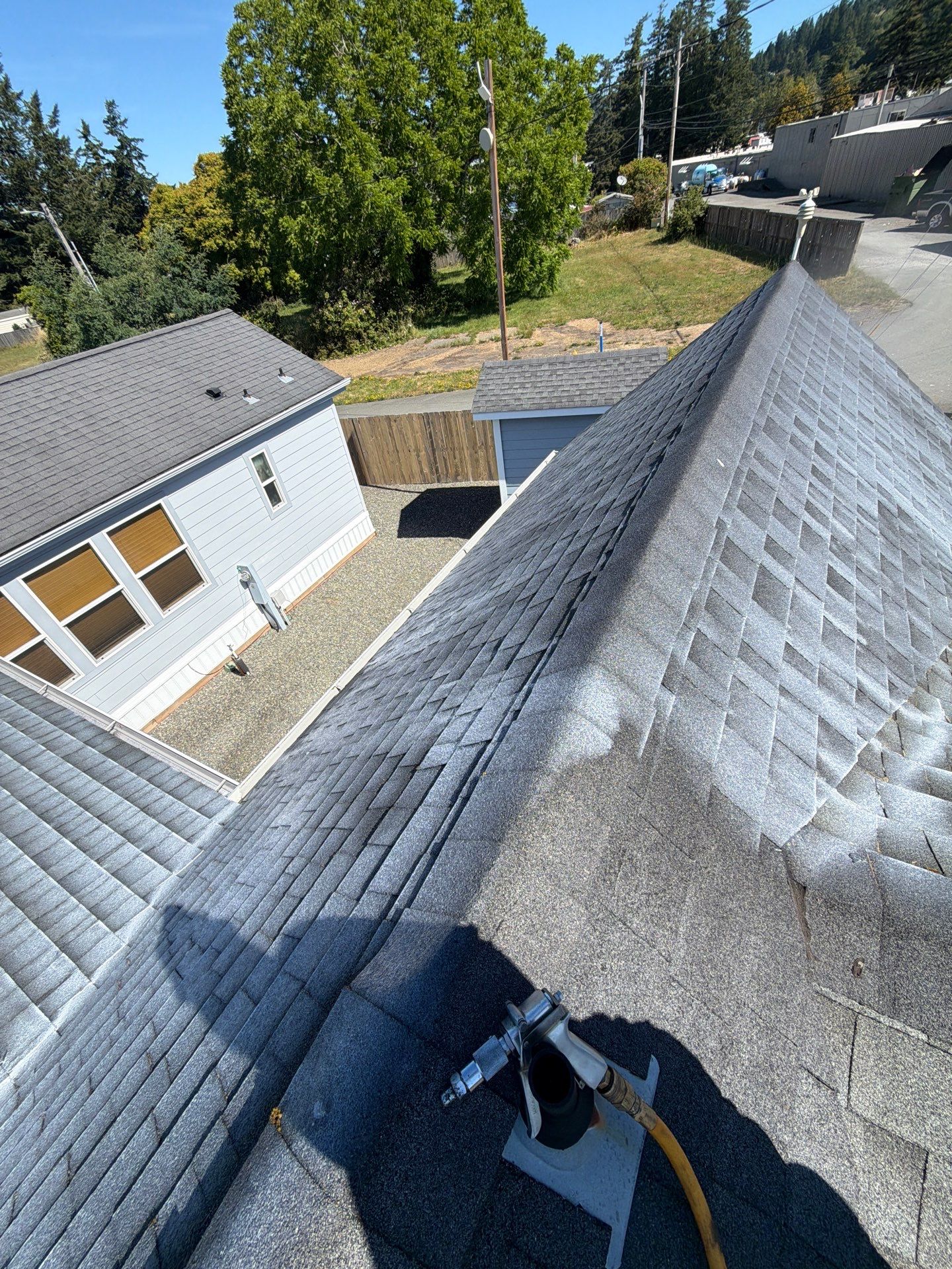 Project in Brookings by Roof Maxx of Grants Pass