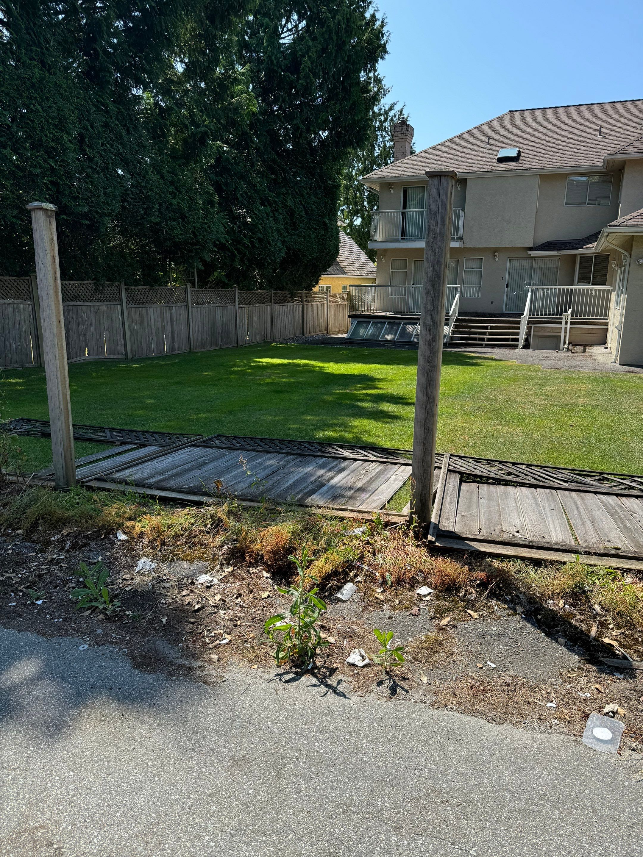 Fence Installation by YVR Construction Group