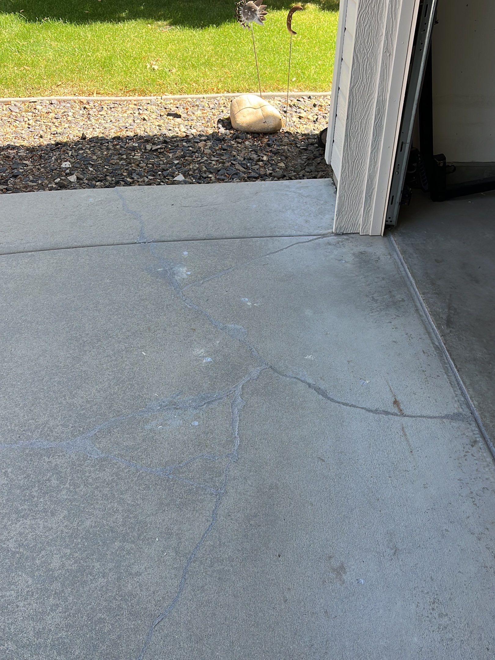 Major Splintering and Sinking Repair by Mr. Mudd Concrete