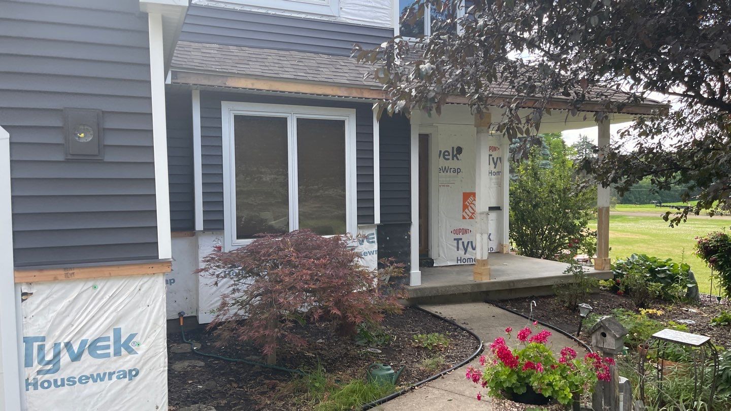 Siding Replacement using Certainteed Restoration Classic D4 by 180 Contractors