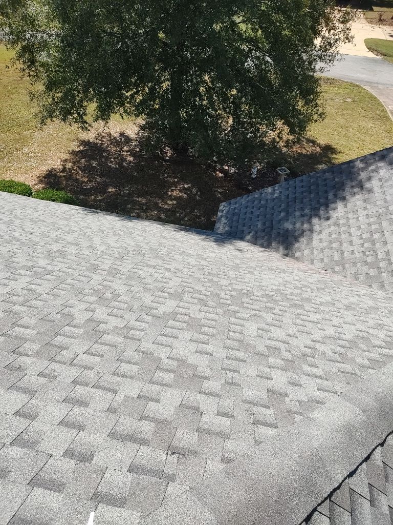 GAF HDZ - Weathered Wood by Elite Roofing LLC