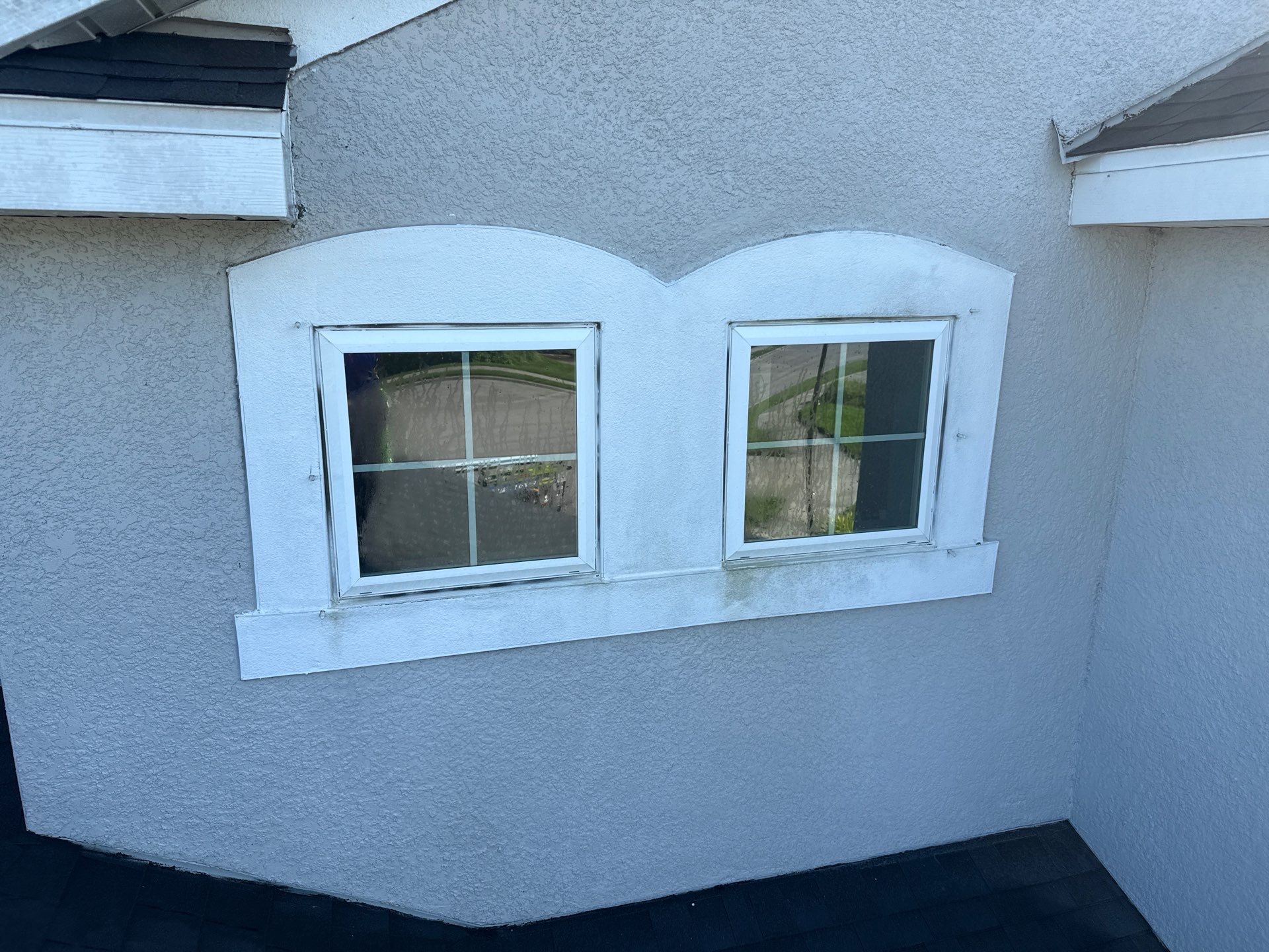 HOA-Required House Wash & Concrete Cleaning – Old Mill Preserve, Palmetto, FL by Sunshine AquaWash