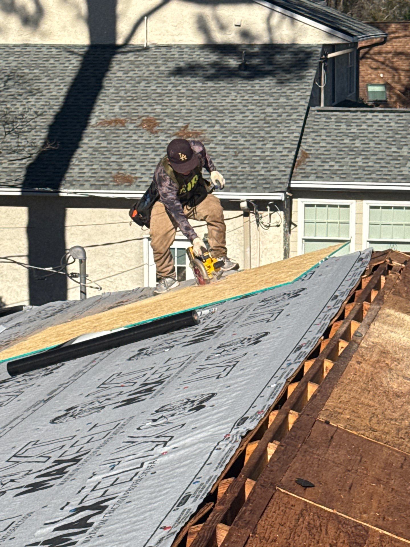 Residential Roof Replacement using OWENS CORNING OAKRIDGE by Elite Roofing LLC