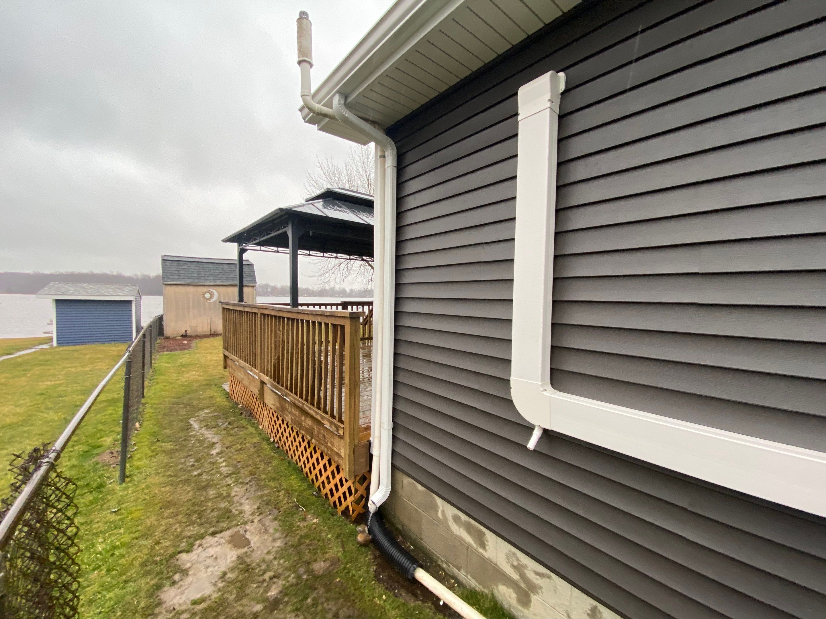 Siding Replacement using Certainteed Restoration Classic D4 by 180 Contractors