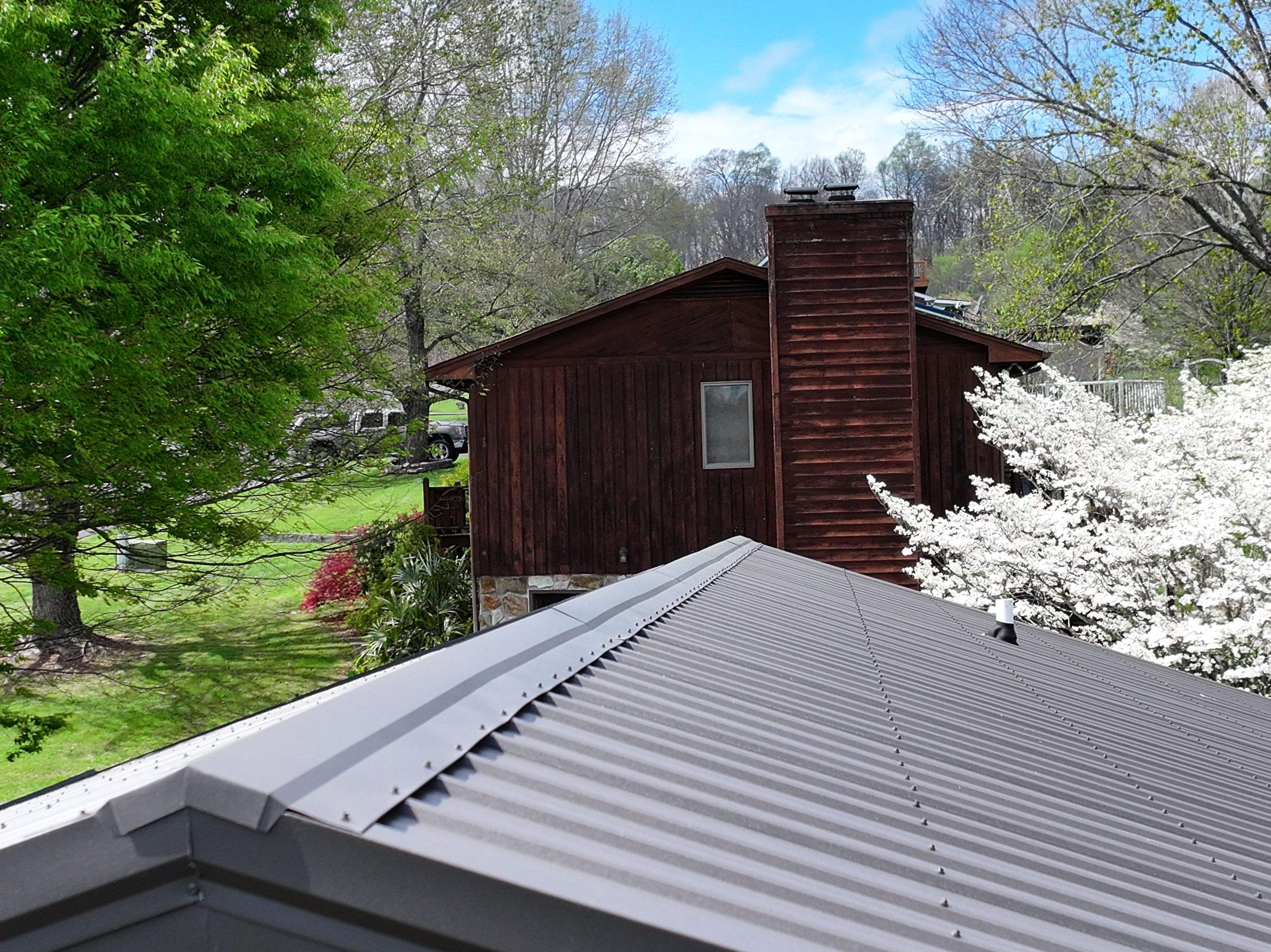 Burrus Residence by Omnia Roofing
