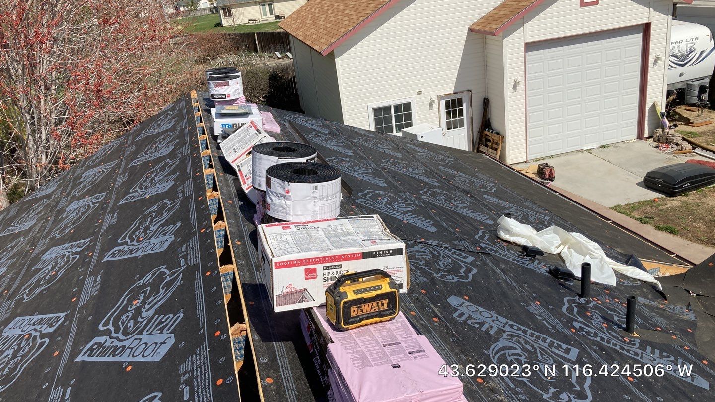 Meridian Idaho Single Level Residential Roofing Installation using Owens Corning by ID Roofing LLC