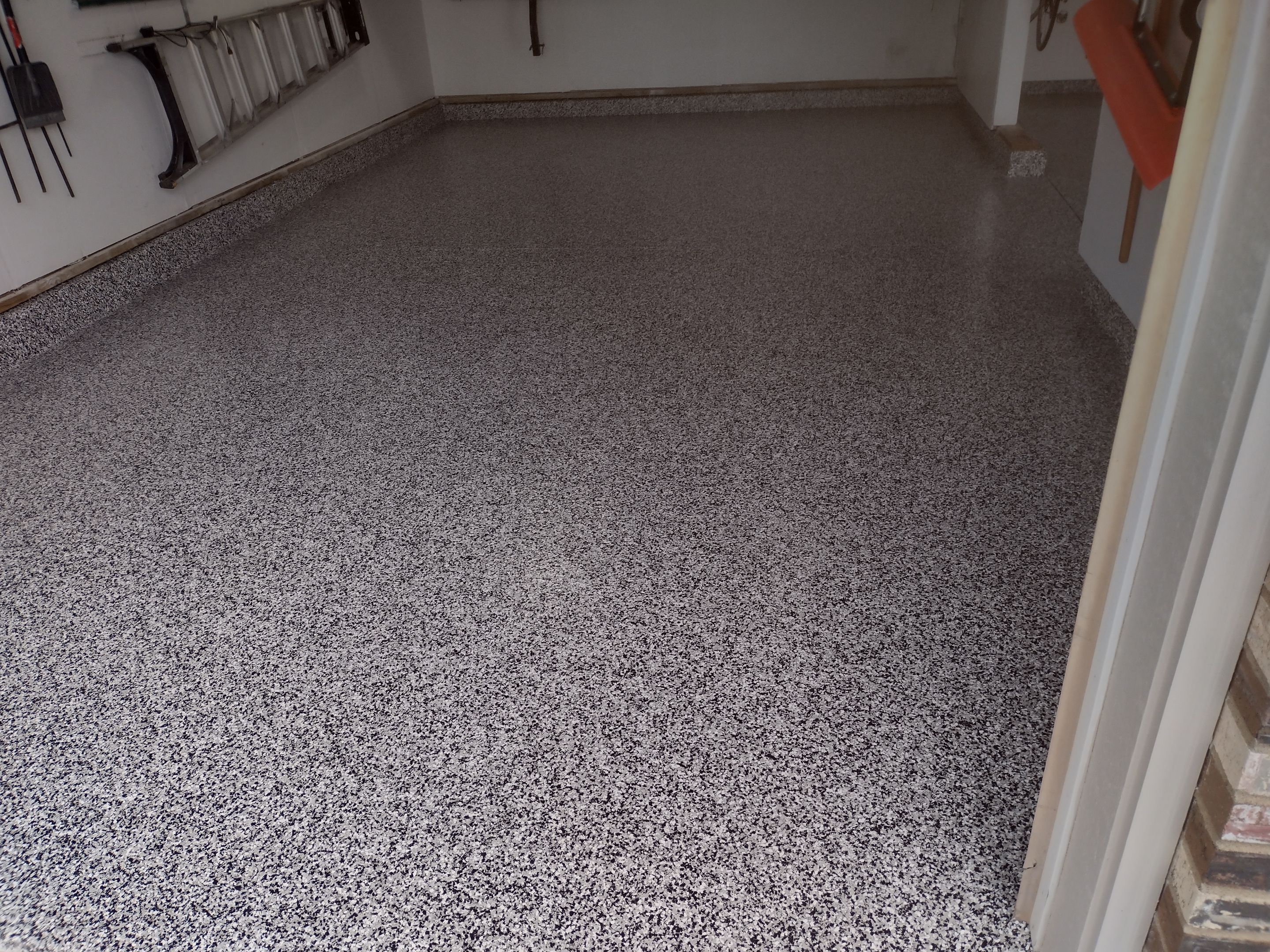 Garage using Domino  by Select Painting, Coatings & Garage Cabinets