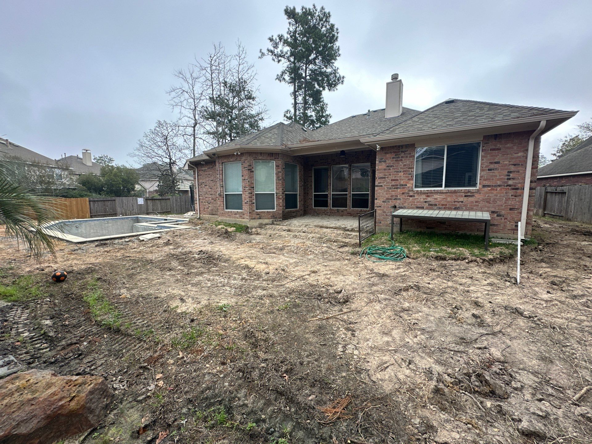Pool, Patio Cover and Summer Kitchen in Sterling Ridge by SophAlx LLC