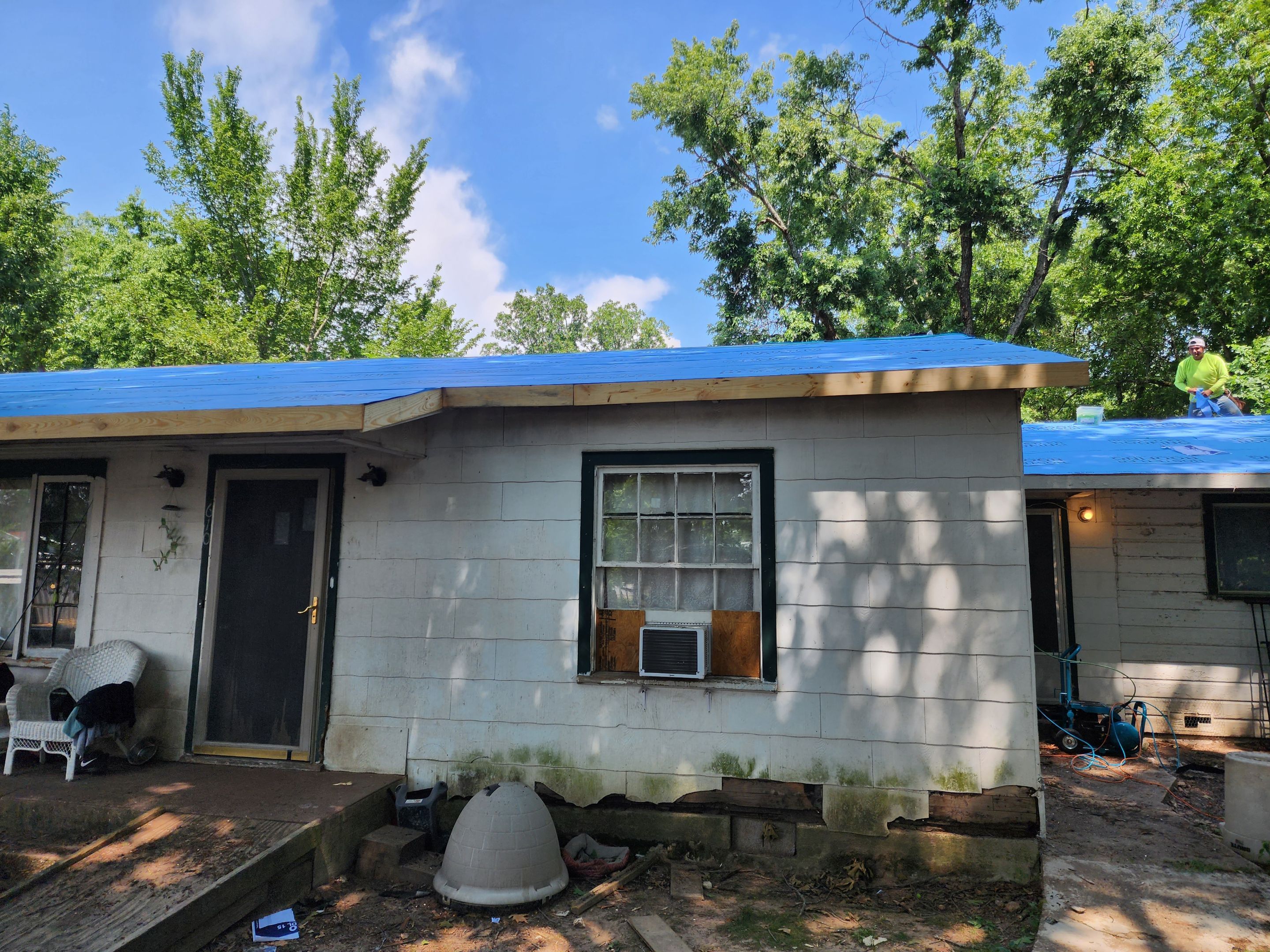 Residential Roofing Installation using 29 Gauge Galvalume Metal by Hostetler Roofing